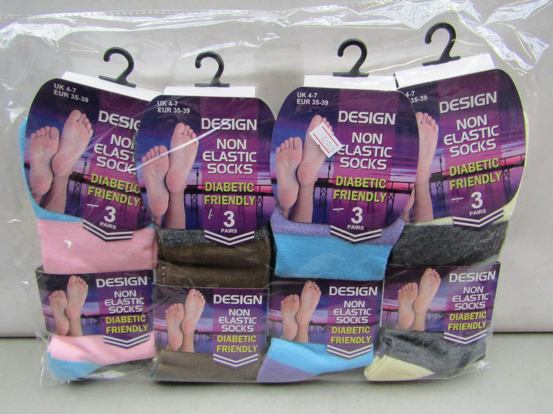 Pack of 12 Ladies design socks Diabetic Friendly Size 4-7 new in packaging