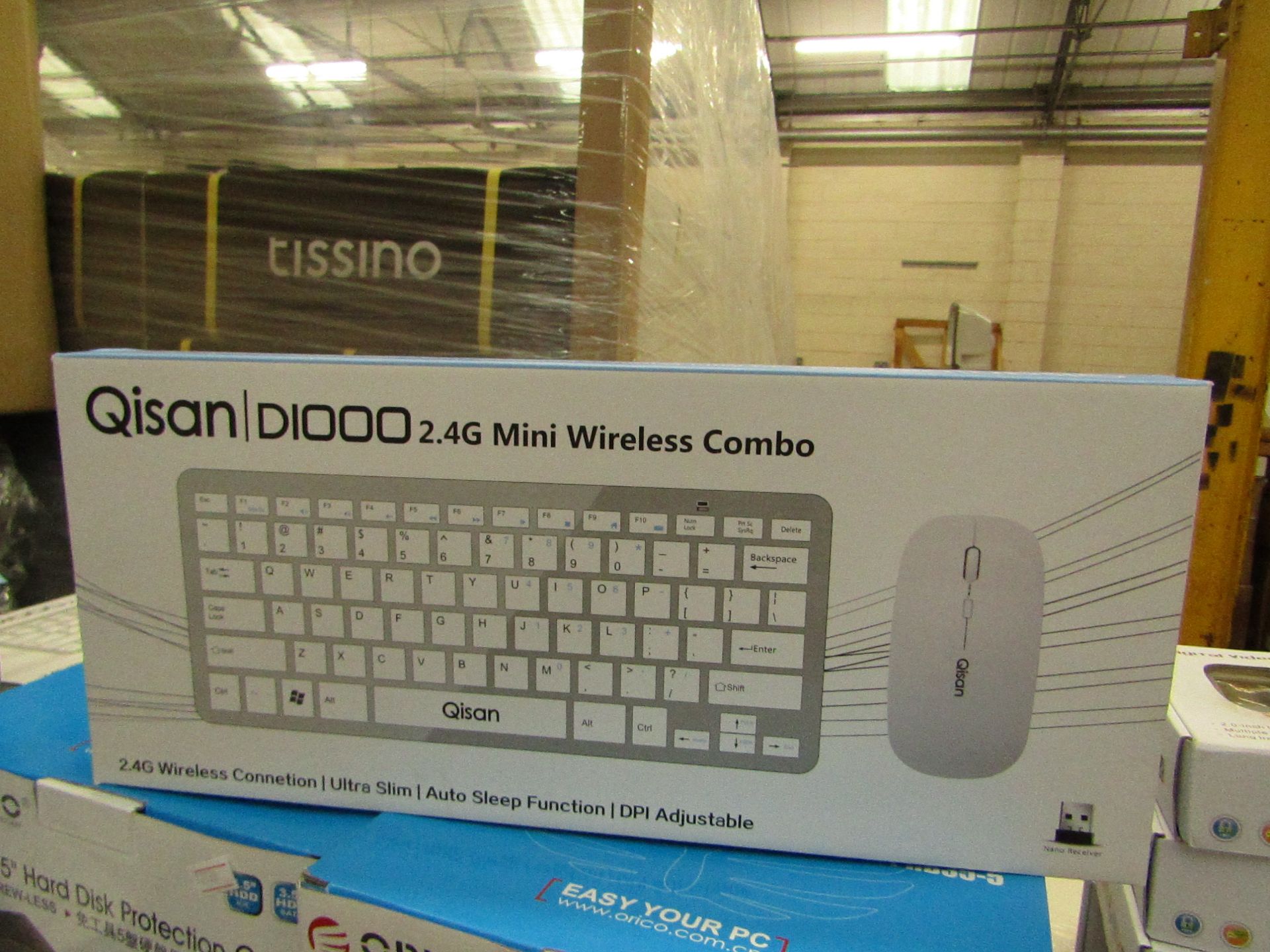 Qisan D10000.2.4G Mini Wireless keyboard & Mouse.Boxed