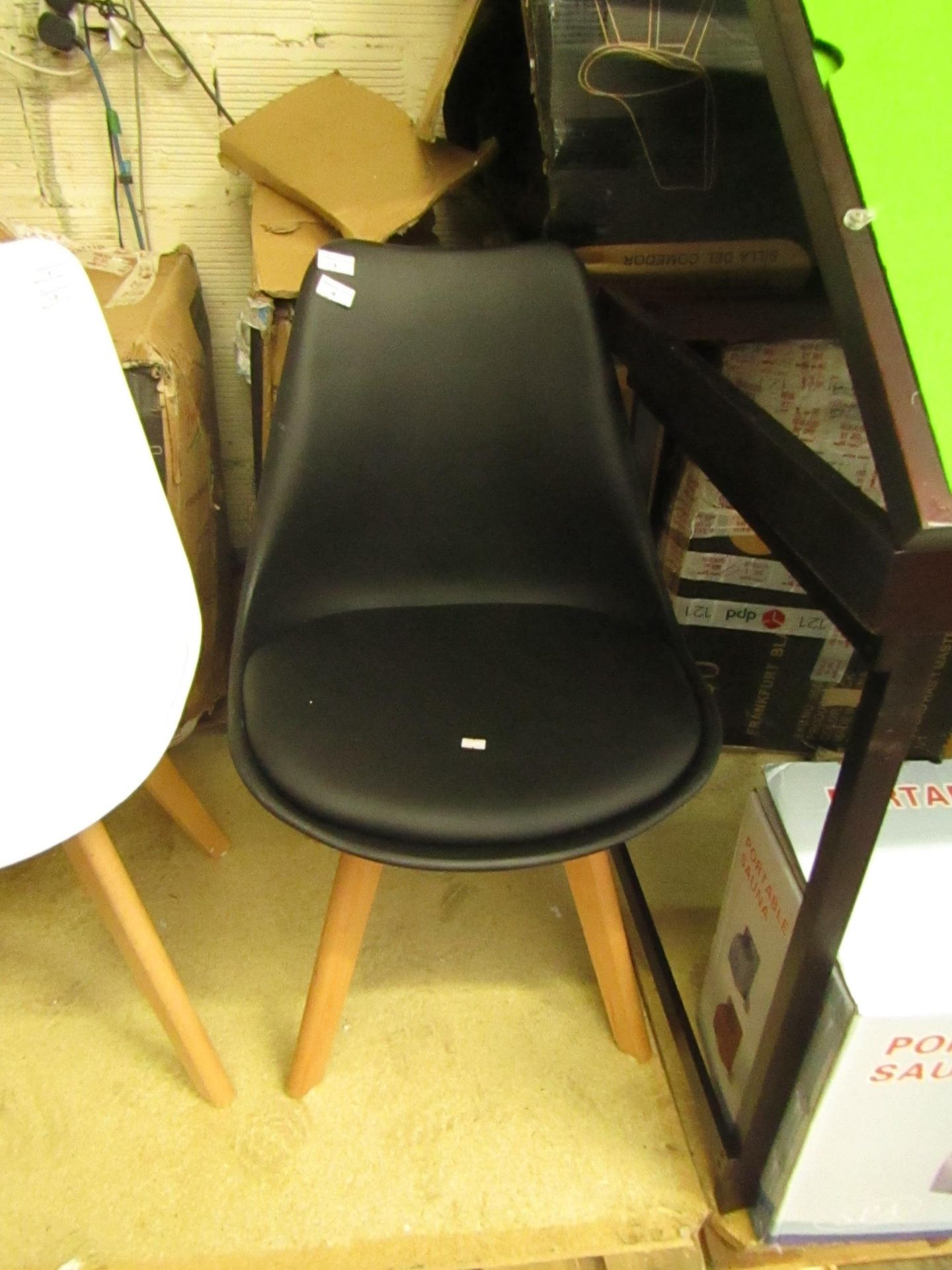 4 x Black Plastic Dining Chairs with Cushioned Seat & Wooden Legs.1 Built & 3 Flatpacked.New
