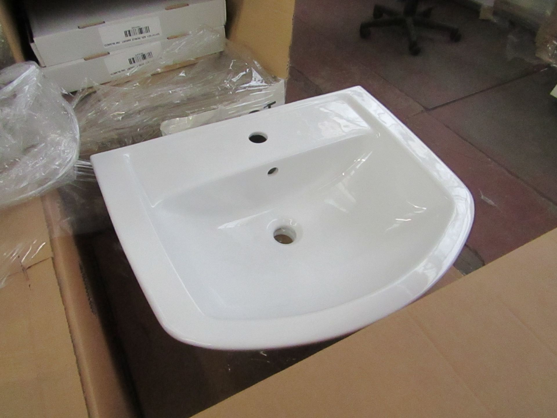 Gala Smart 600mm 1TH basin, new and boxed.