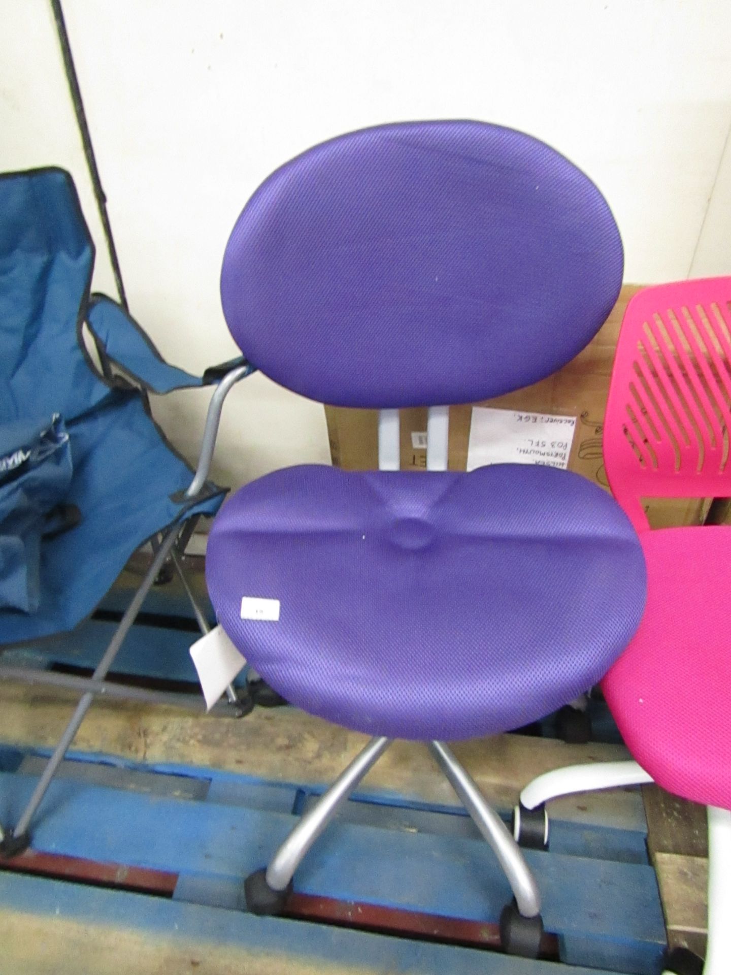 Purple Office/Desk chair.Unused & no damage