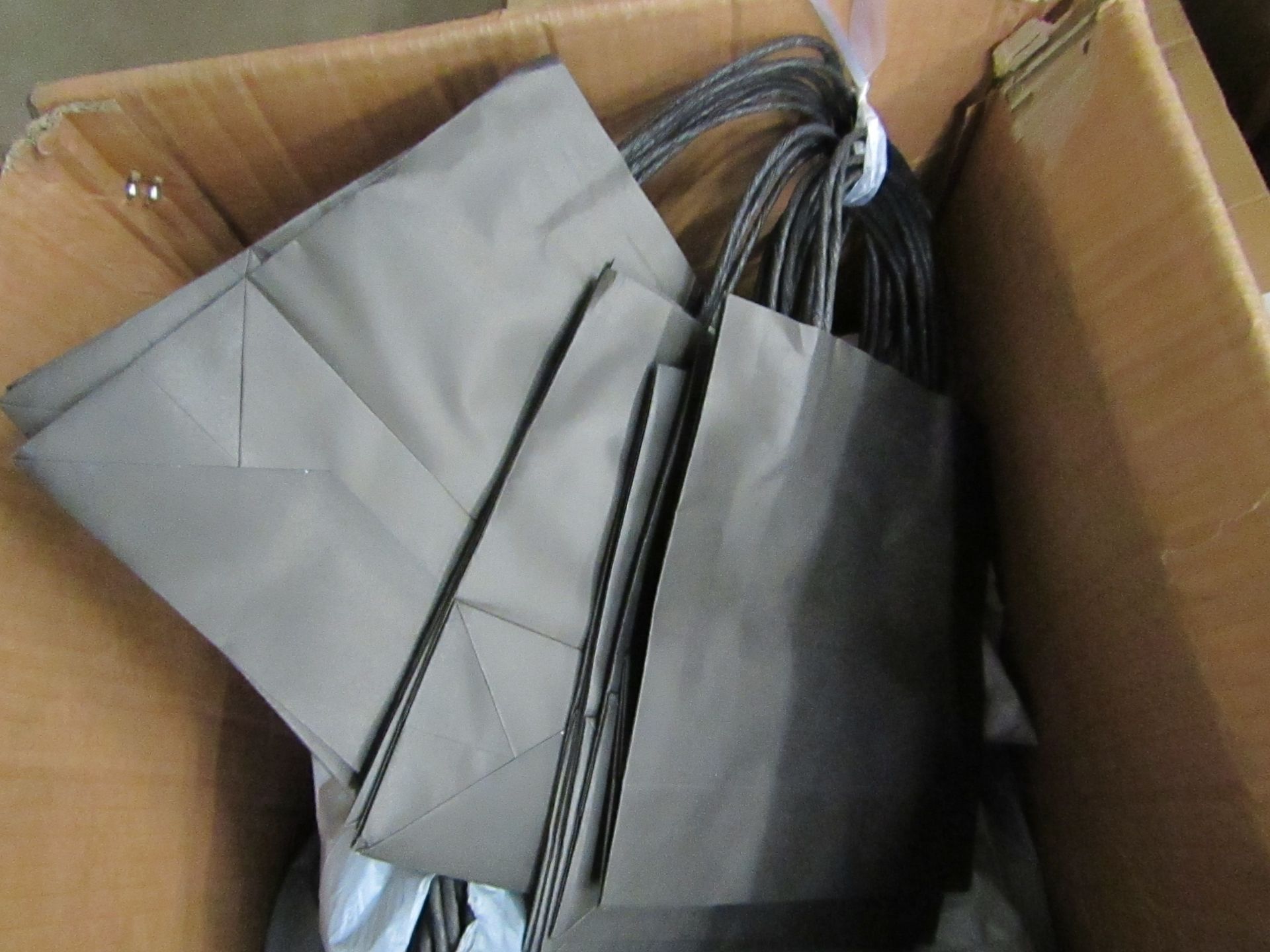 Approx 140 x Gift Bags.20cm x 18cm.Unused