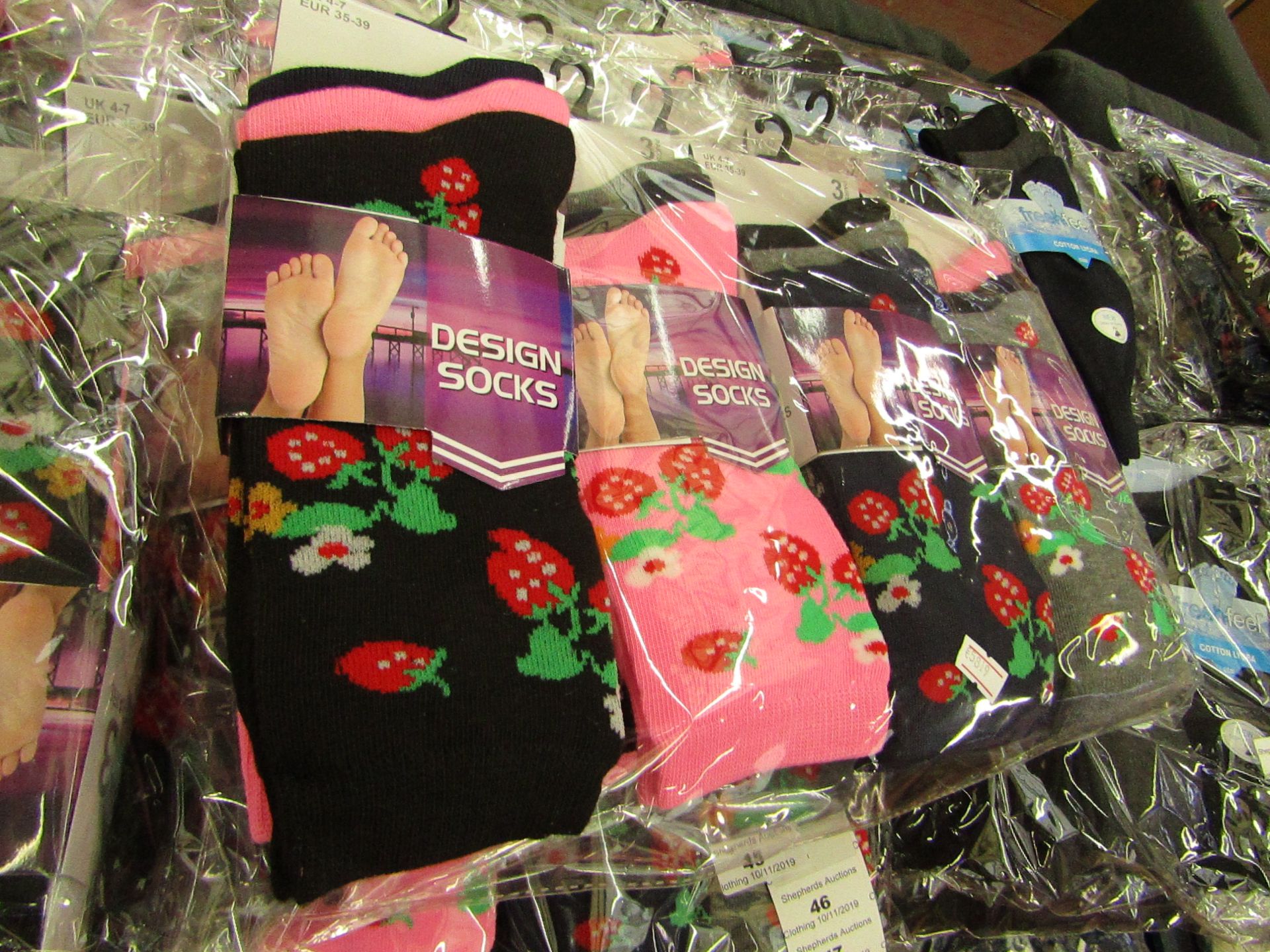 Pack of 12 x pairs Ladies Design Socks size 4-7 all new in packaging see image for design