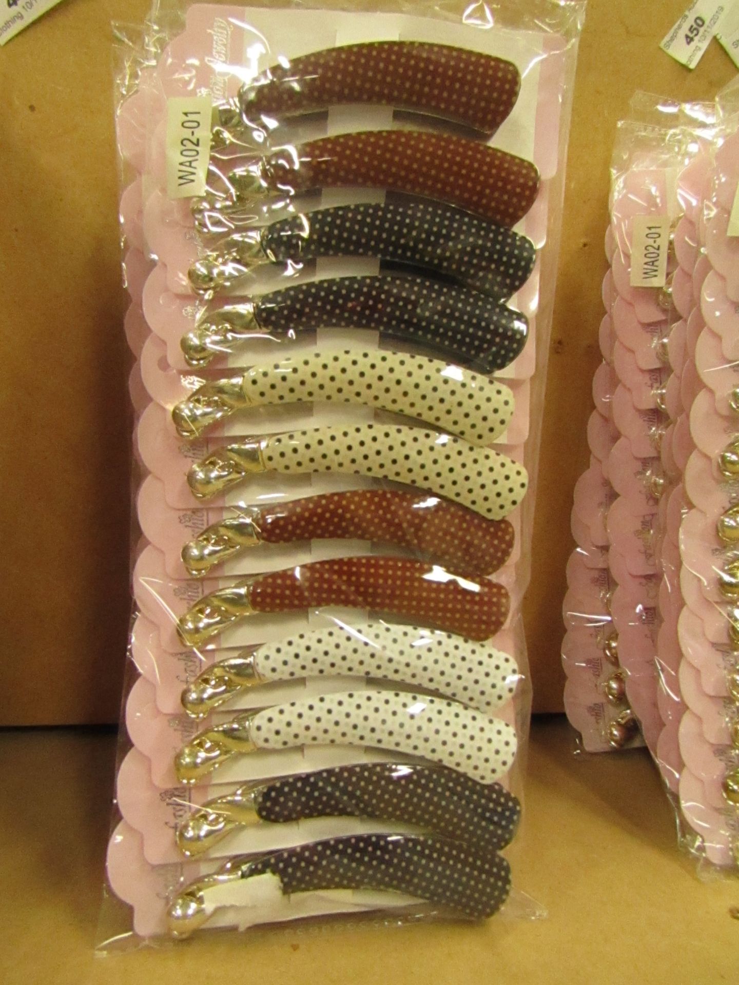 12 x  Decorative Hair Banana Hair Claws RRP £3.50 each @ Claire's Accessories new see image for