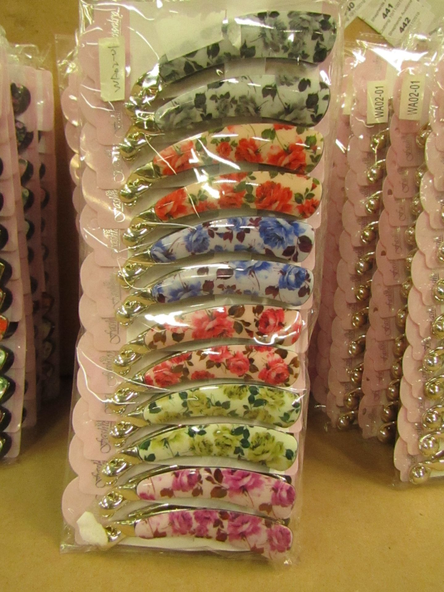 12 x  Decorative Hair Banana Hair Claws RRP £3.50 each @ Claire's Accessories new see image for