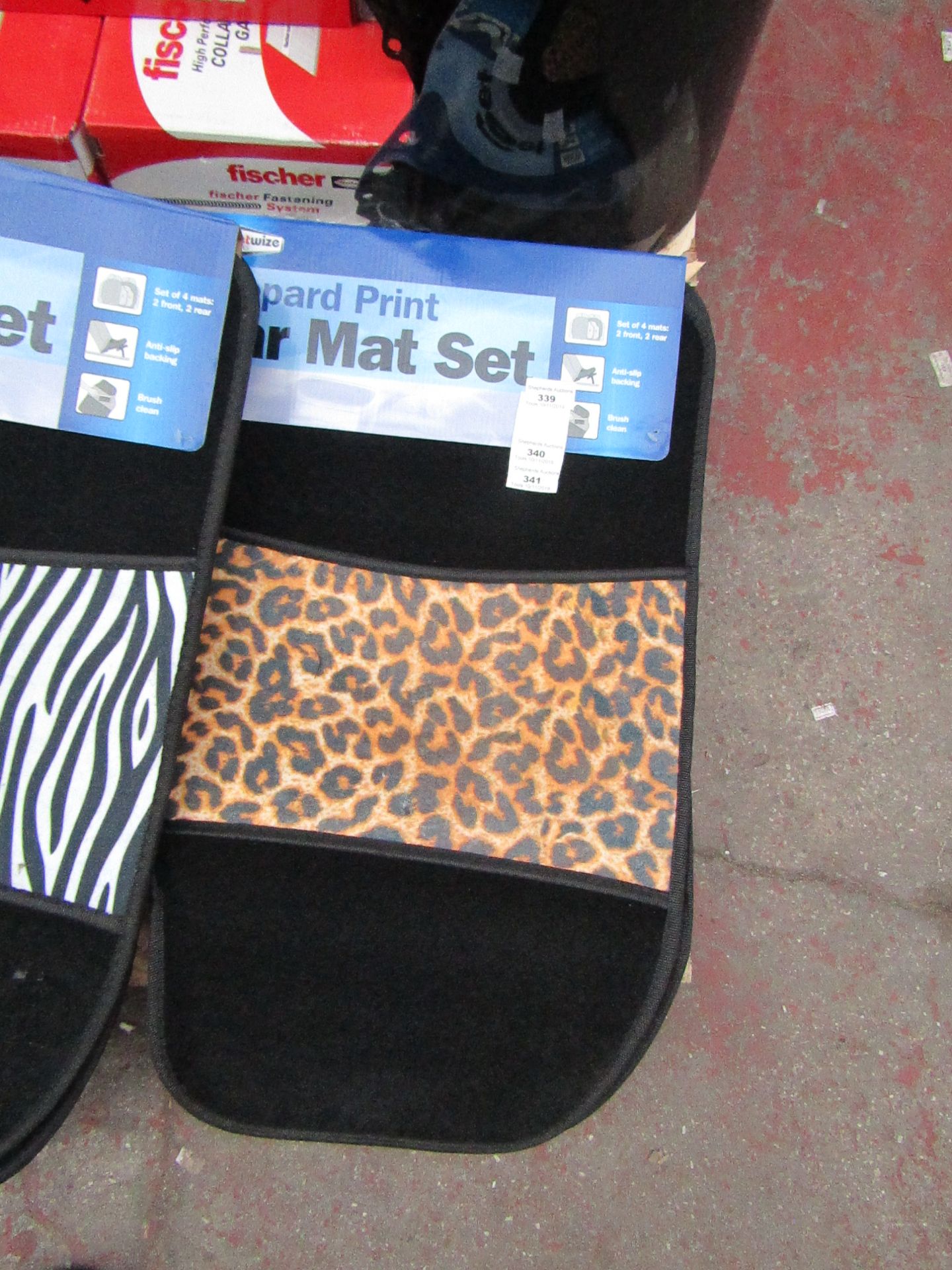 Streetwise Leopard print car mat set, new