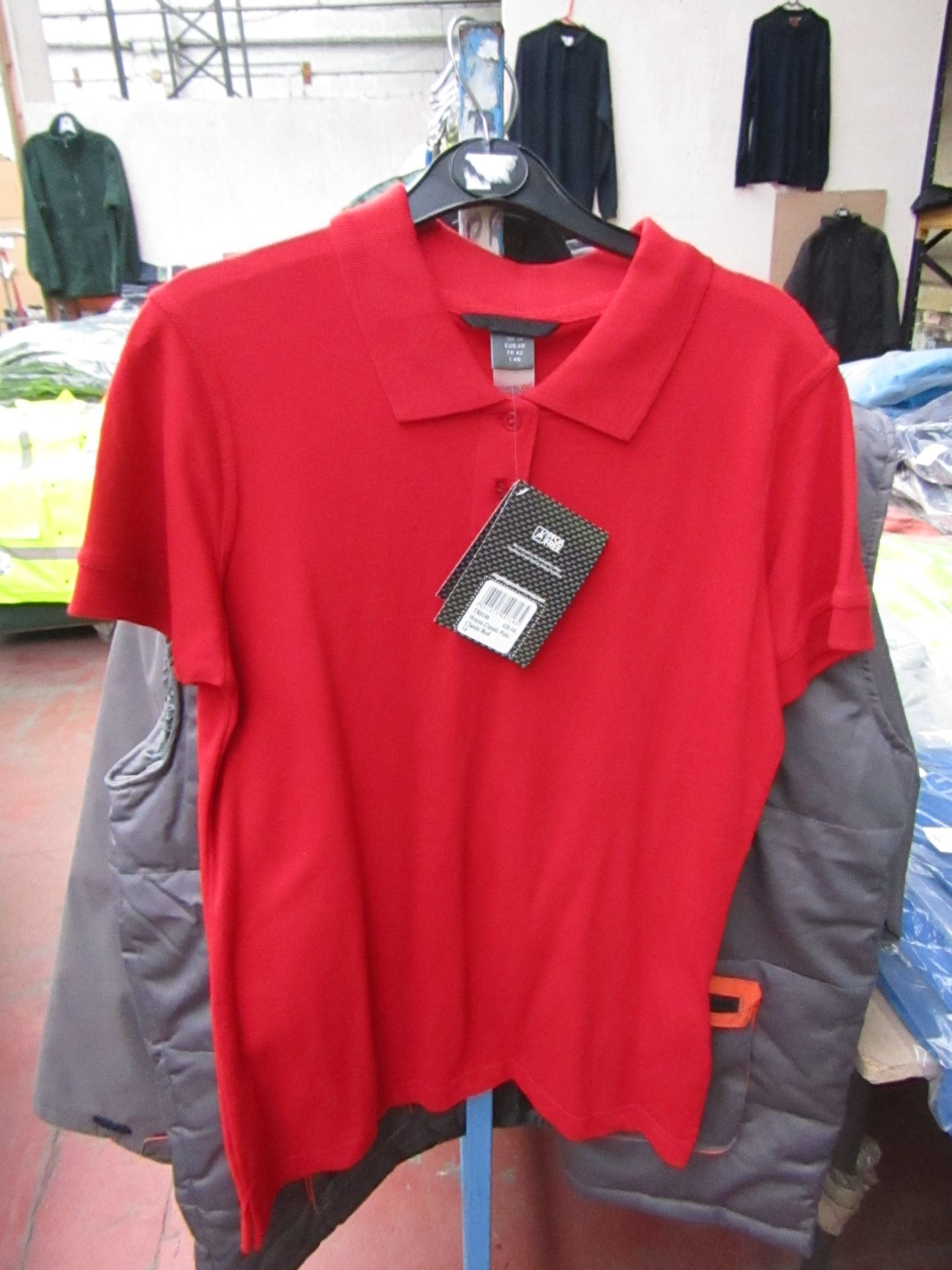 2x Ladies Regatta Red Polo Shirt, Size 20. New in Packaging