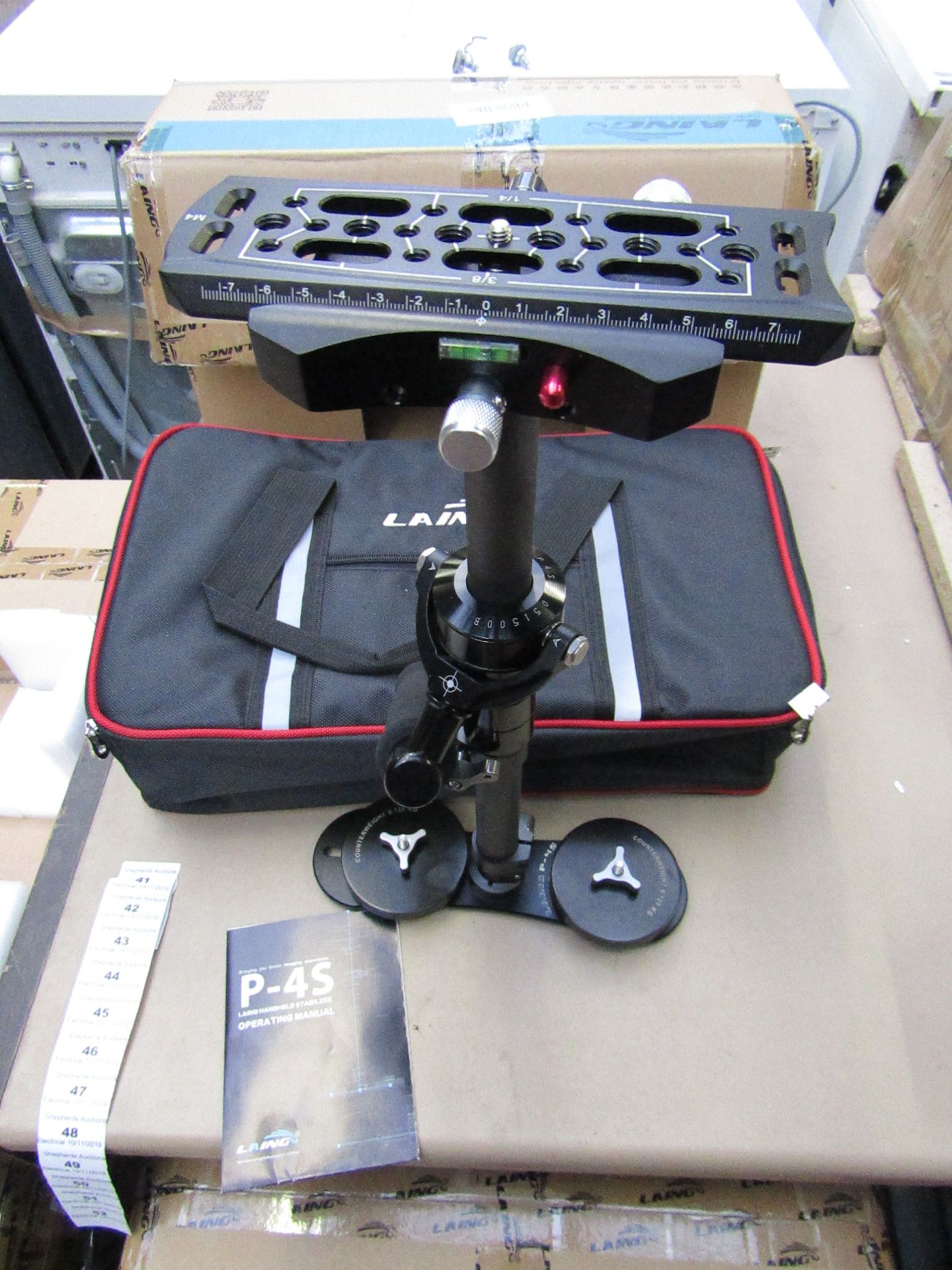 Laing P-04S(P-4S) Carbon Fibre Handheld Stabilizer, bag included, new and boxed.