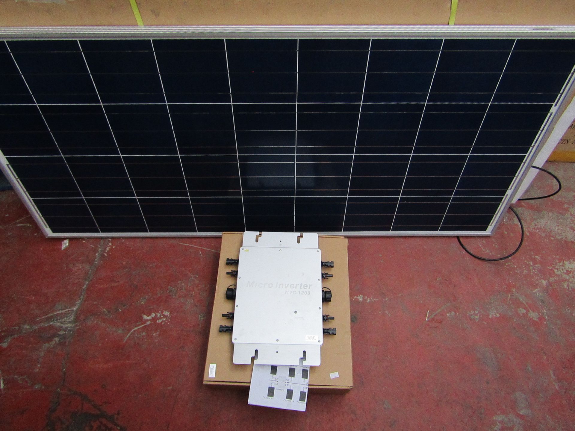 Solar panel 1480x670mm untested and boxed, inculdes Micro Inverter WVC -1200, untested and boxed.