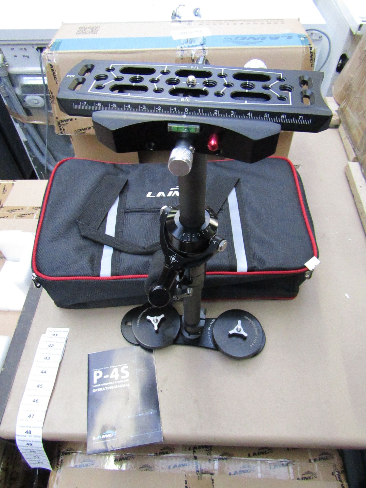 Laing P-04S(P-4S) Carbon Fibre Handheld Stabilizer, bag included, new and boxed.