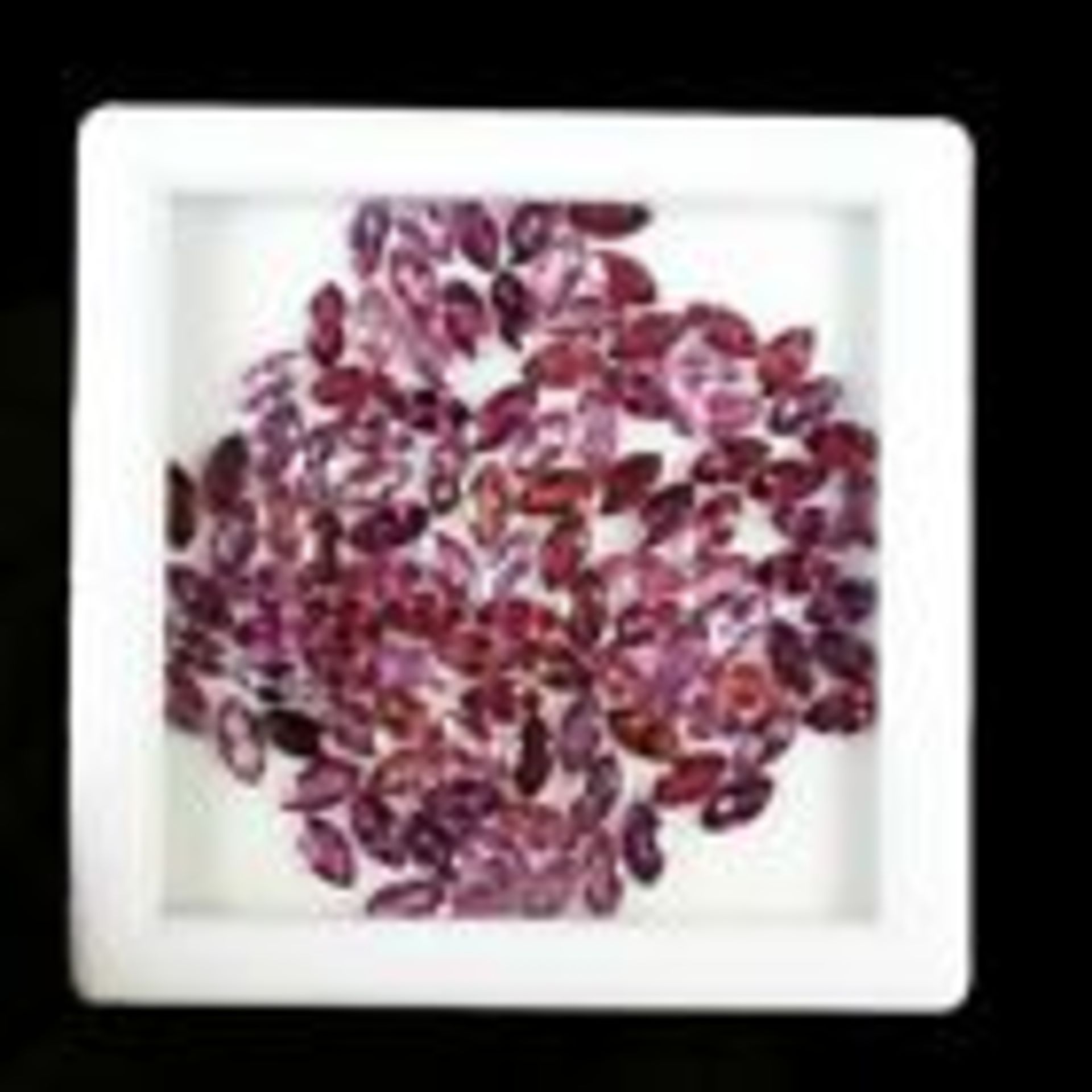 Natural Garnets 21.50 carat 106 pieces. A Beautiful collection of Natural untreated Garnets,