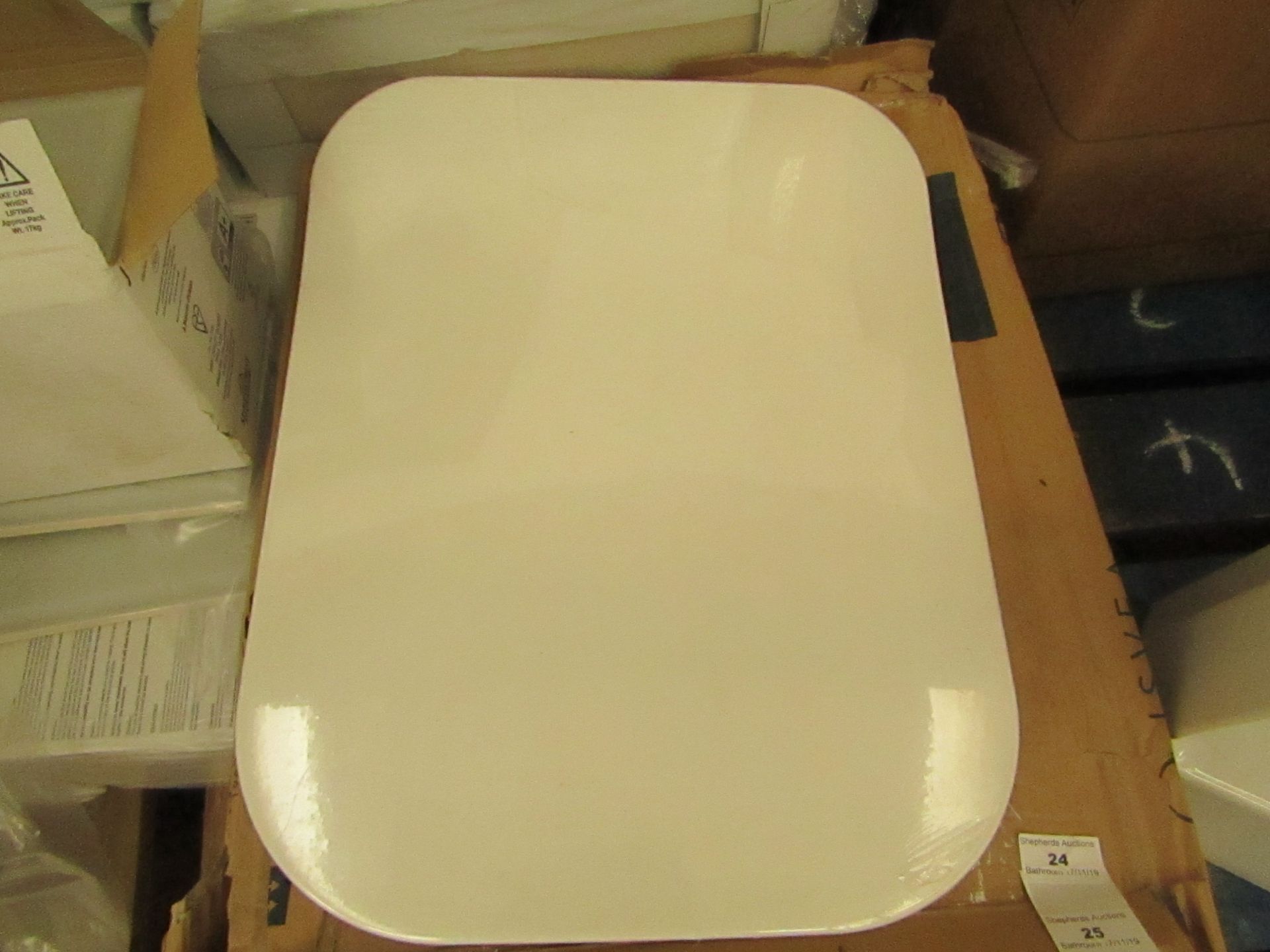 Isvea toilet seat and cover, new and boxed.