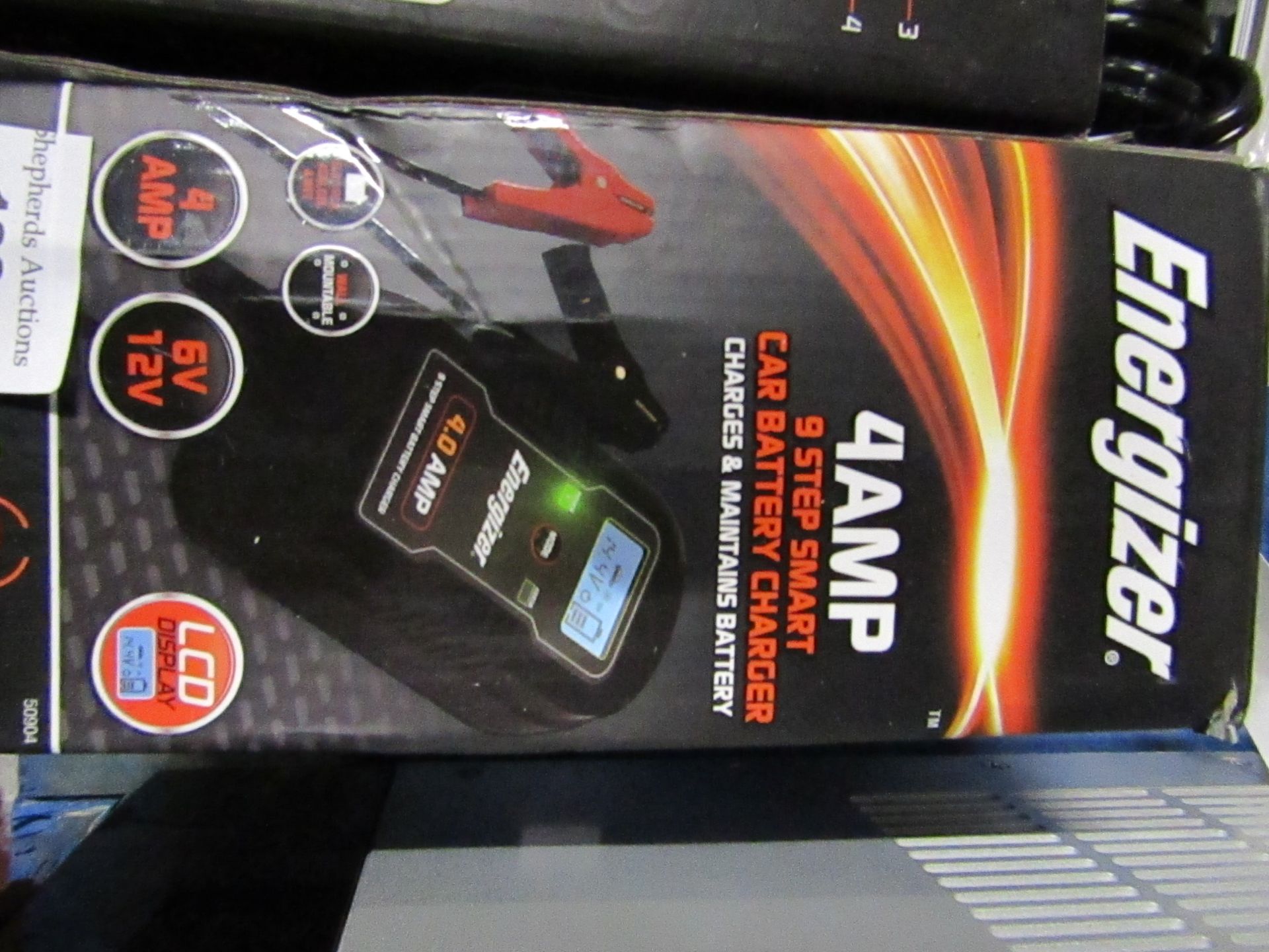 Energizer - 4AMP 9 step smart car battery charger, untested and boxed.