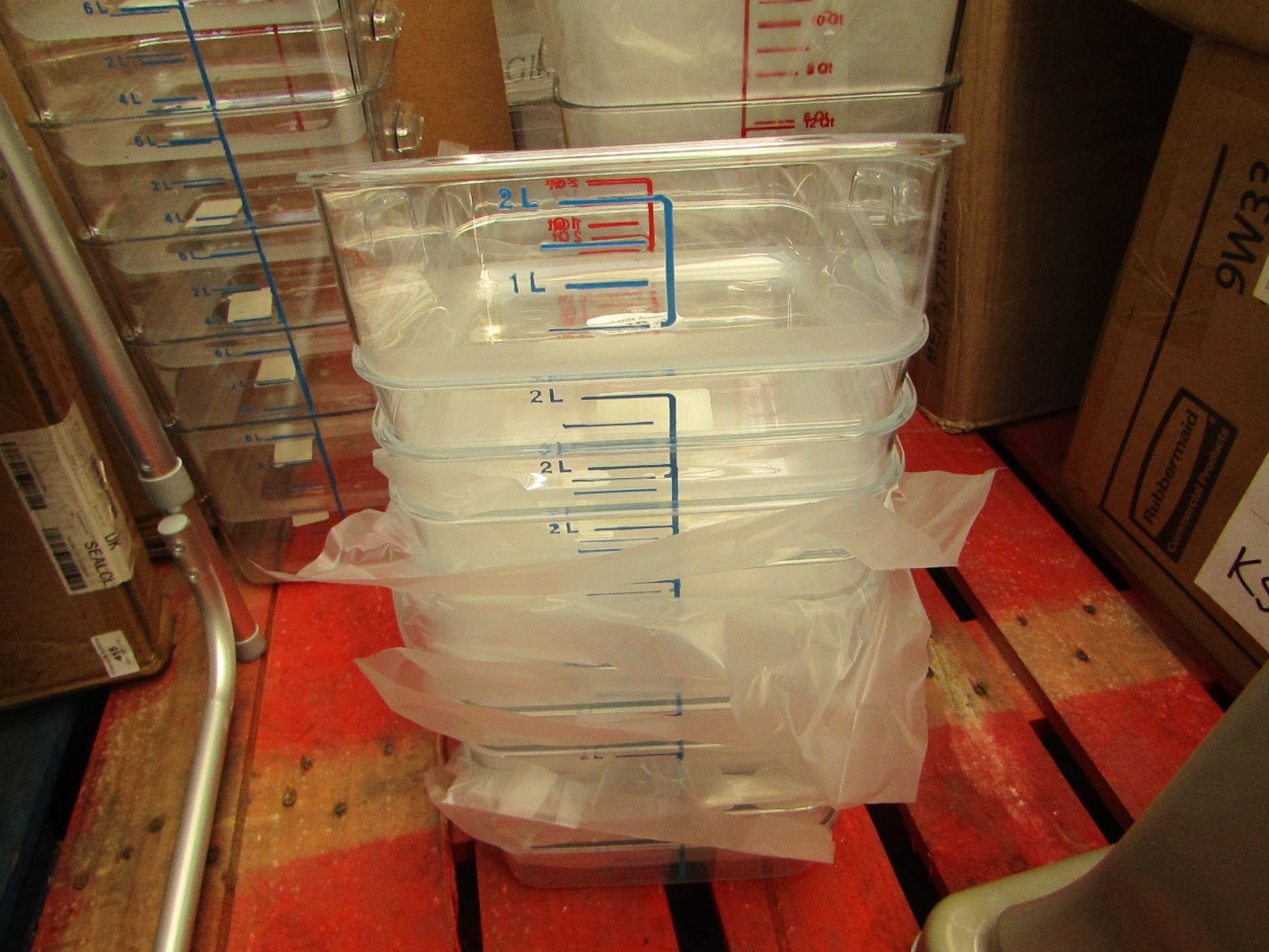 12 x Rubbermaid Perspex Dishes. Holds upto 2L each. New