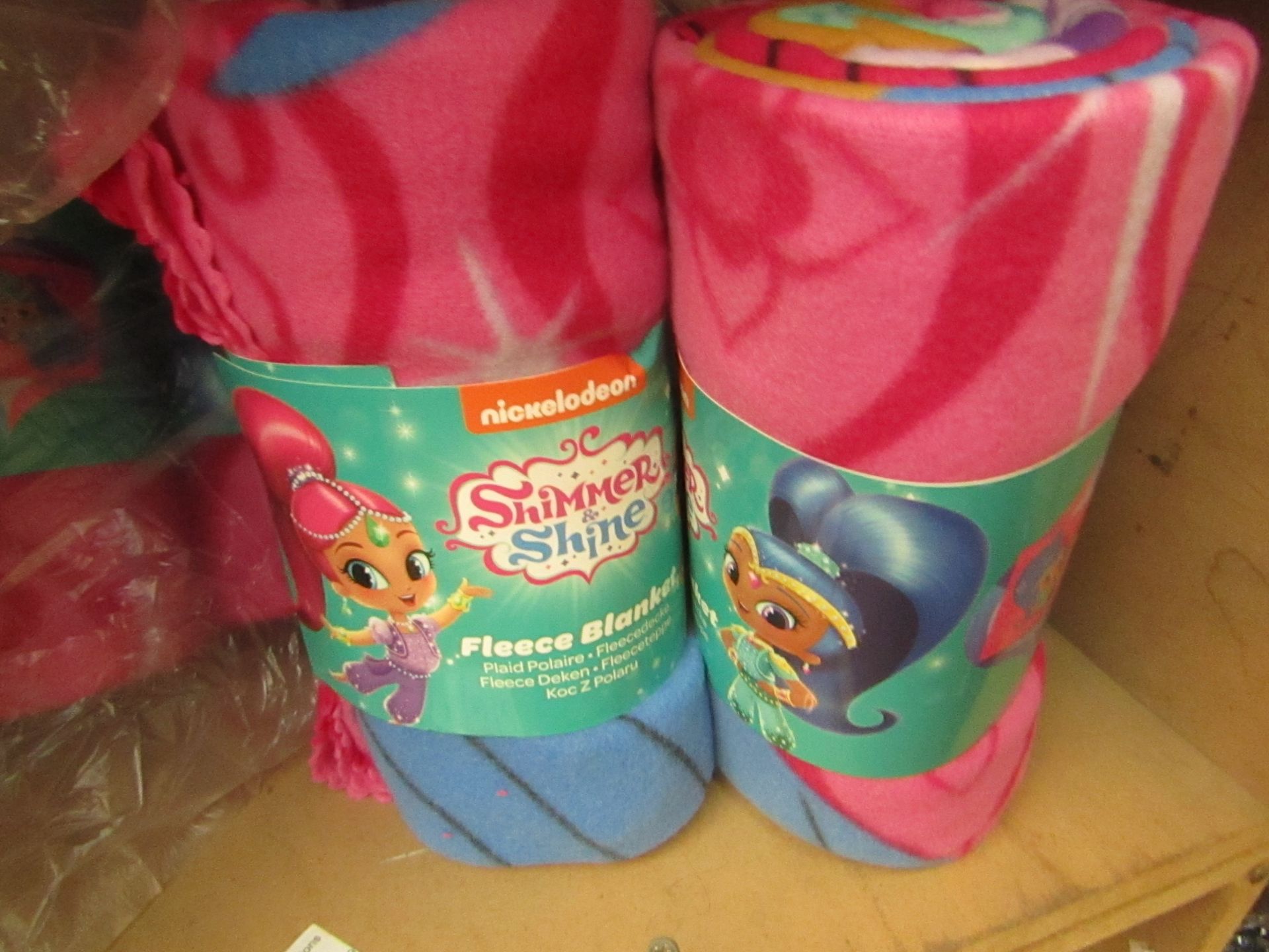 Nickelodeon Shimmer Shine Fleece Blanket. New with Tags. Ideal Stocking filler