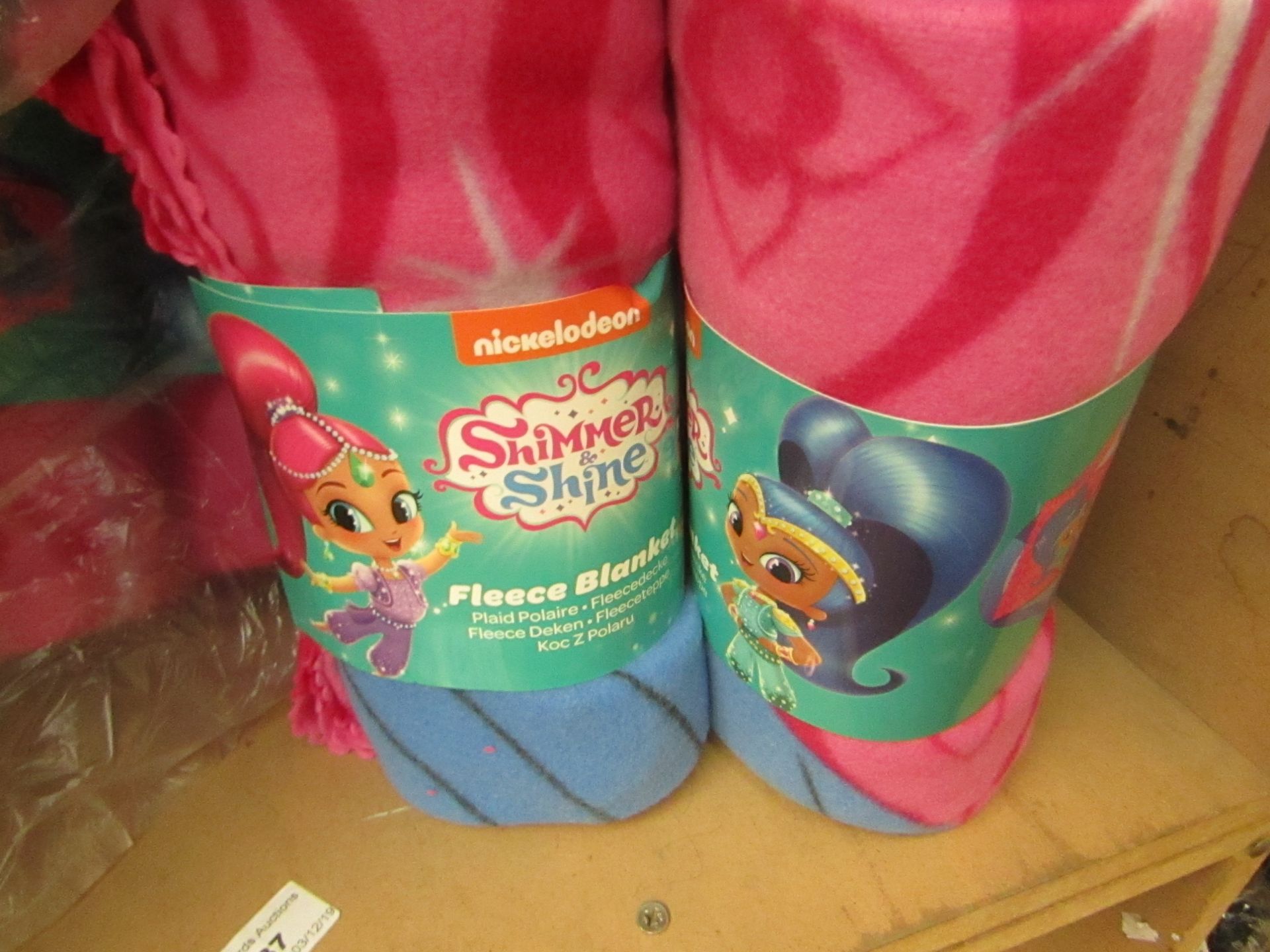 Nickelodeon Shimmer Shine Fleece Blanket. New with Tags. Ideal Stocking filler