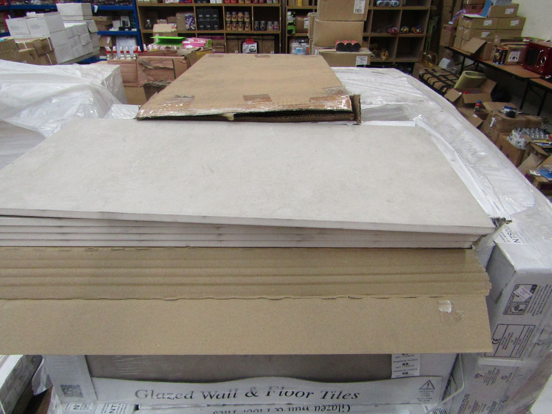 10x Packs of 5 Natt Pebble Wall Matt 300x600 wall and Floor Tiles By Johnsons, New, the RRP per pack