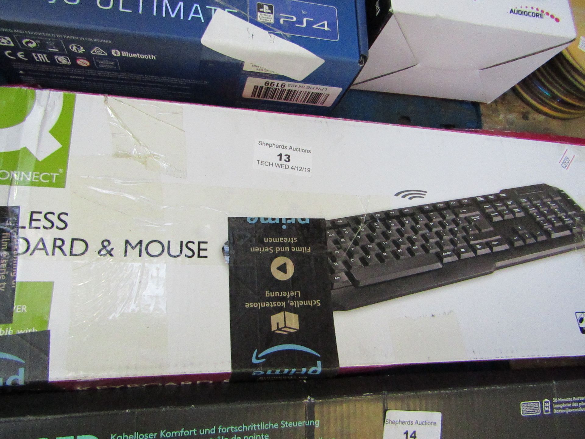 Q connect Wirel;ess keyboard and mouse sets, unchecked and boxed