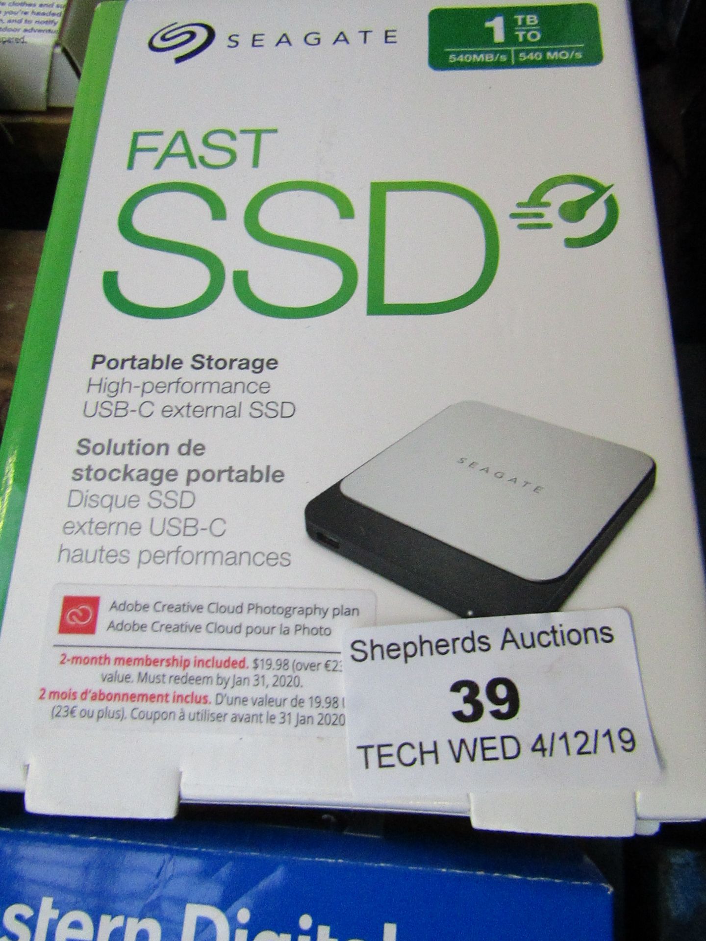 Seagate Fast 1TB SSD portable storage, boxed and unchecked.