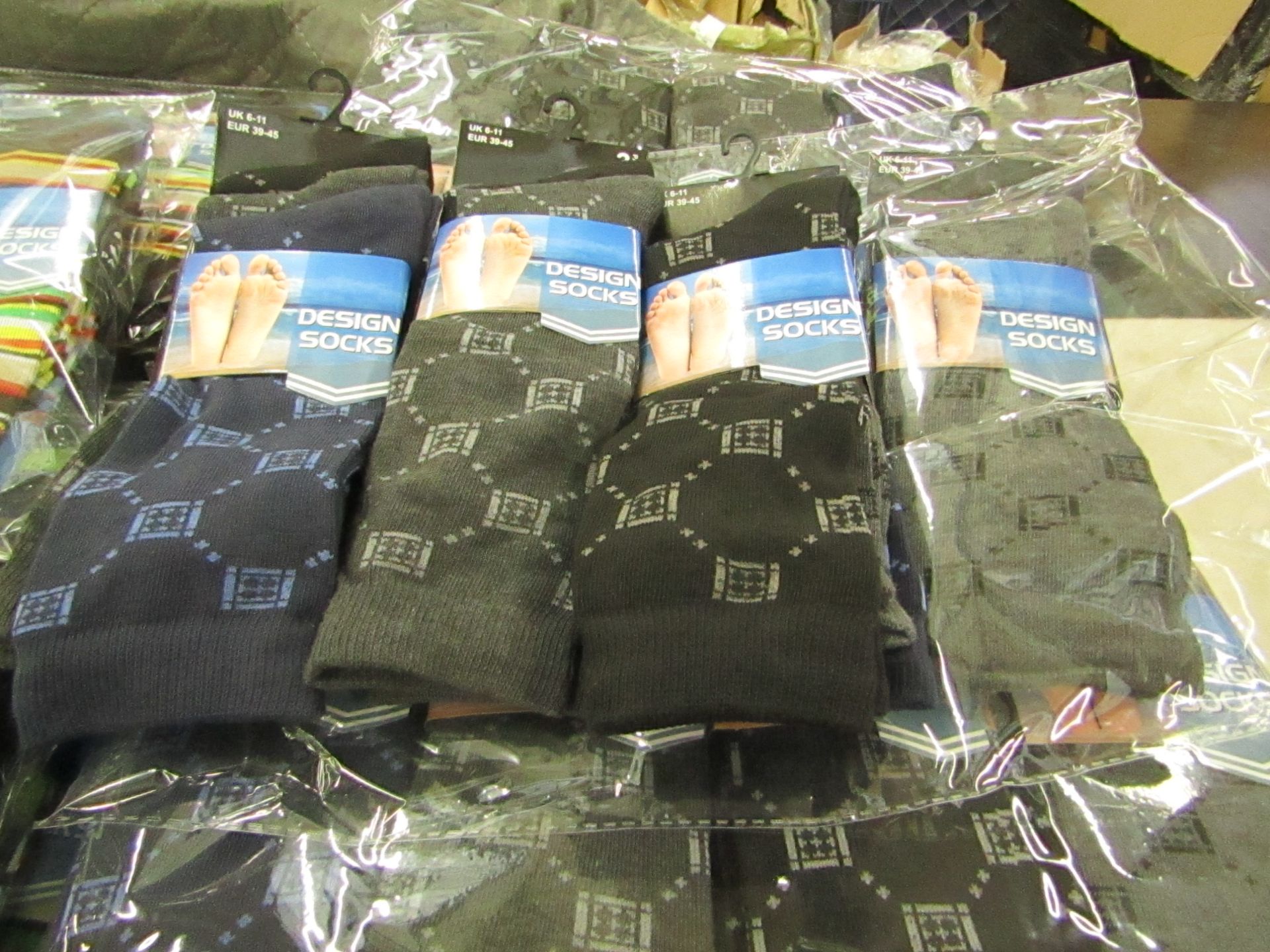 Pack of 12 pairs Mens Design Socks Grey, Navy & Black, size 6-11 all new in packaging