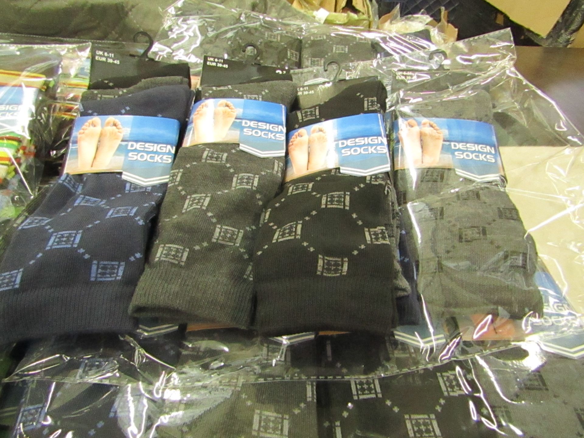 Pack of 12 pairs Mens Design Socks Grey, Navy & Black, size 6-11 all new in packaging