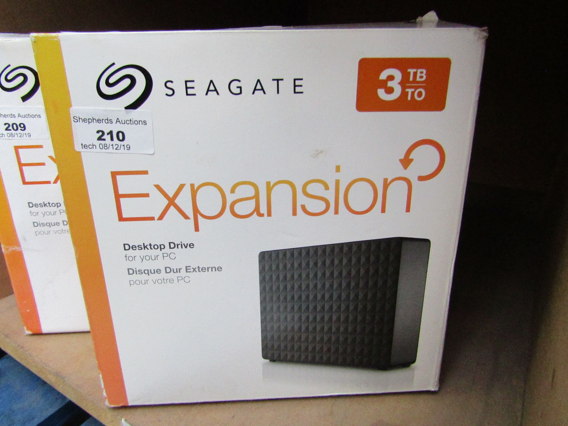 Seagate Expansion desktop drive 3TB, untested and boxed.