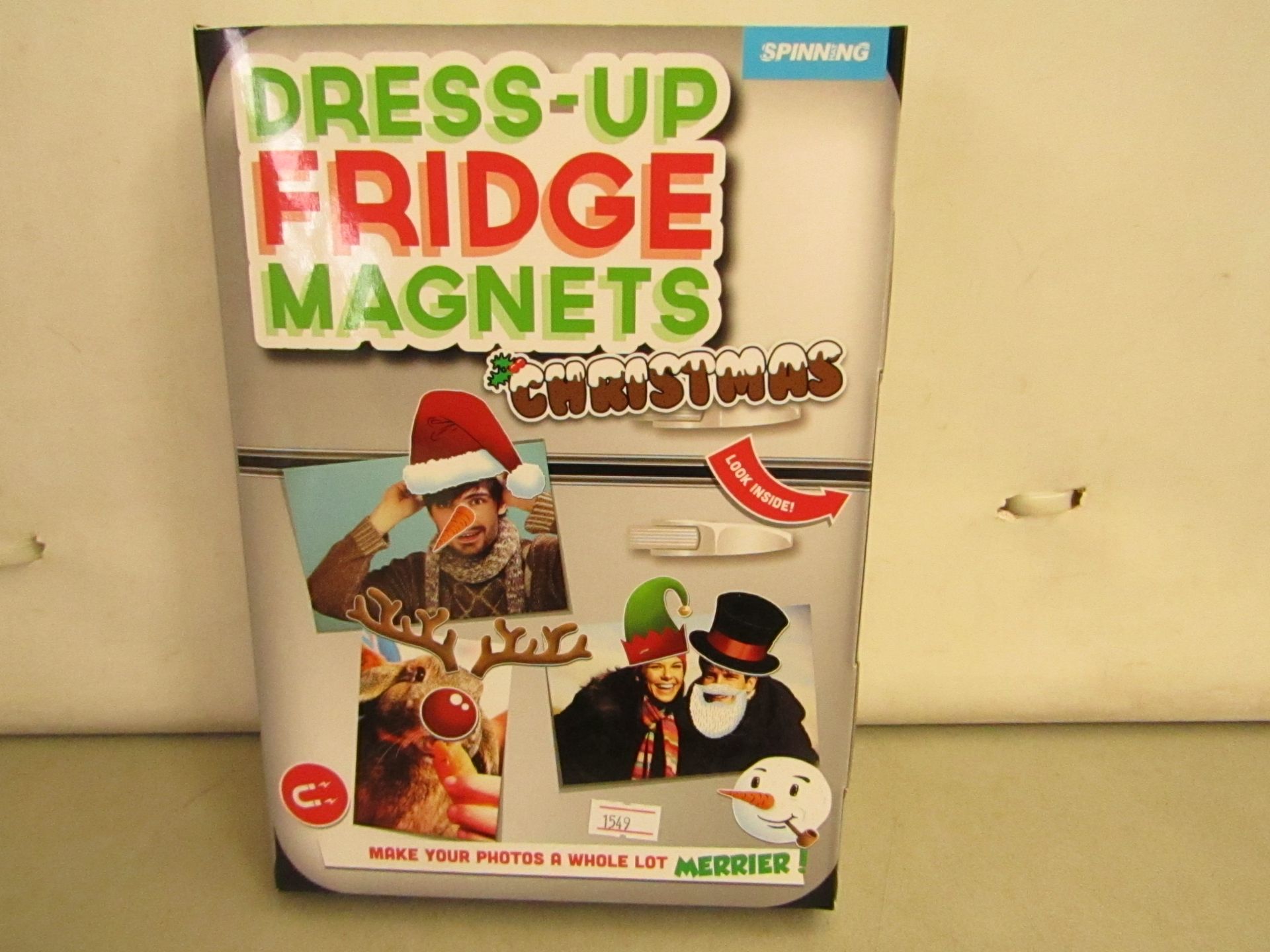 5 x Dress Up Christmas Fridge Magnets. Make your photos a whole lot merrier. New & packaged