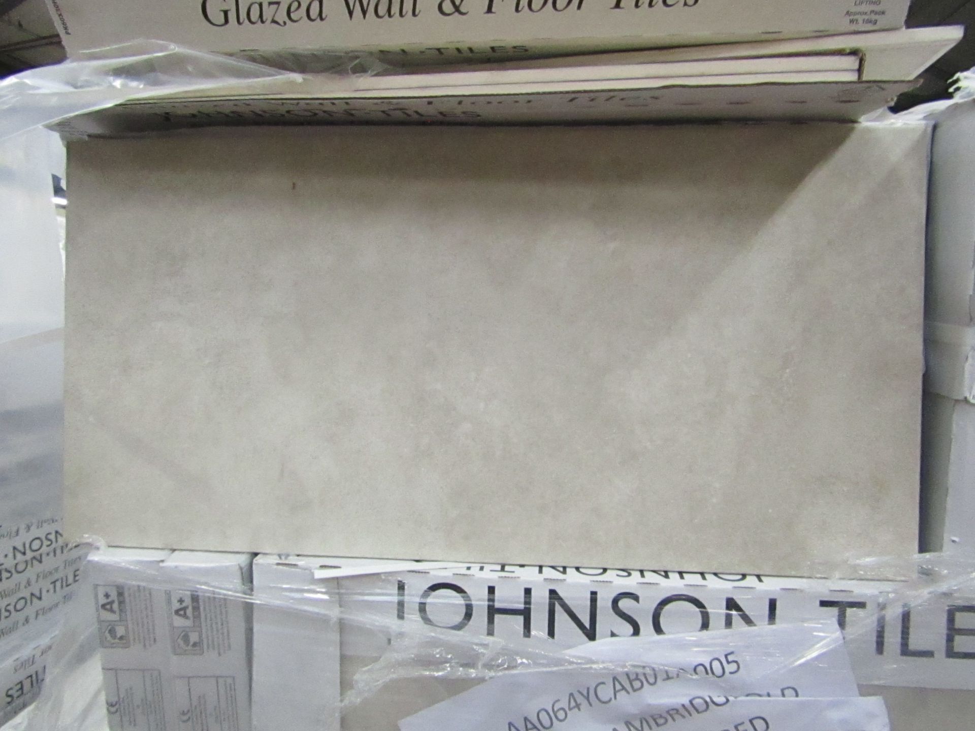 10x Packs of 5 Cambridge Old Stone textured 300x600 wall and Floor Tiles By Johnsons, New, the RRP