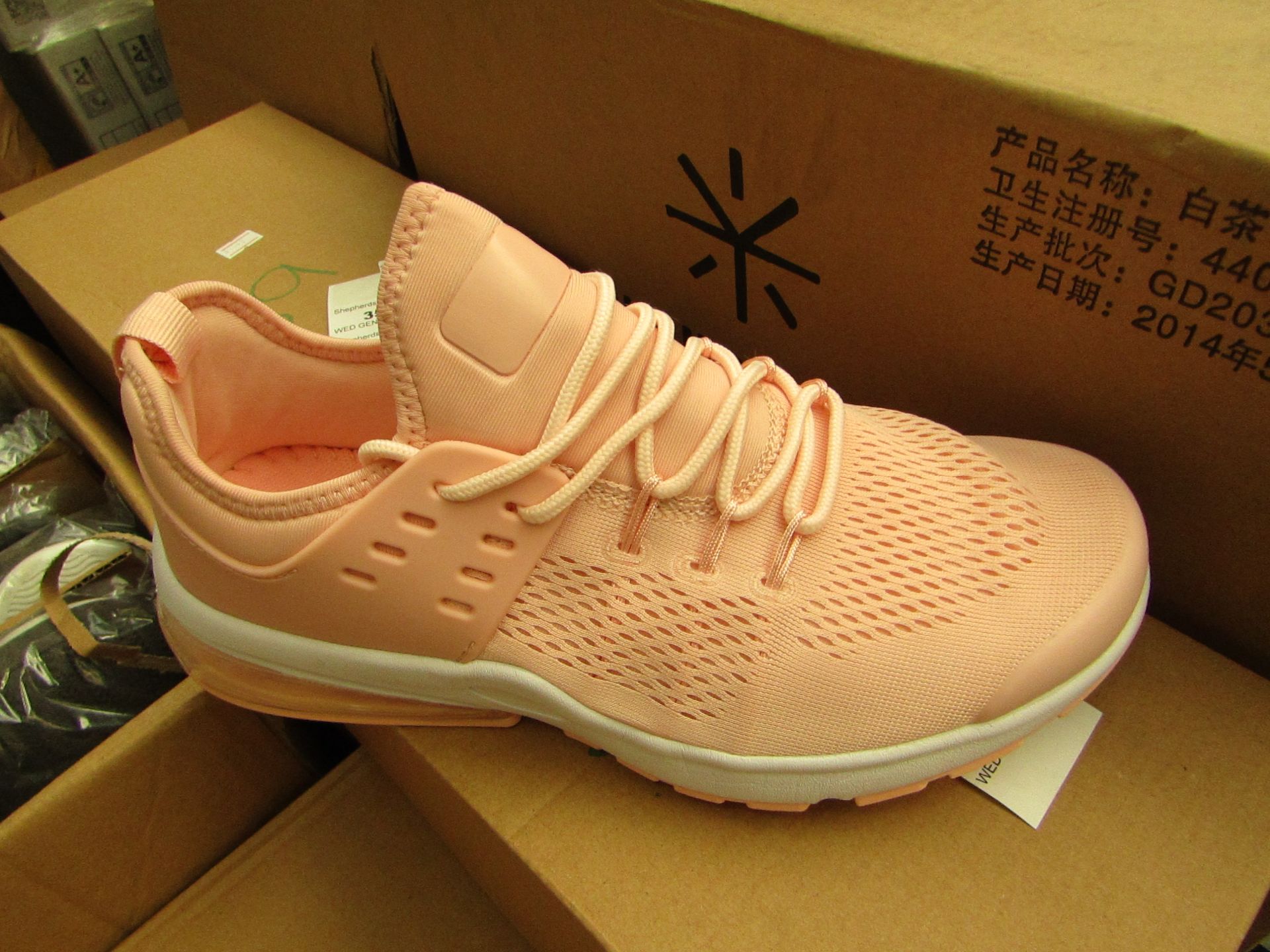 Pink Running Trainers, S40 New and boxed.