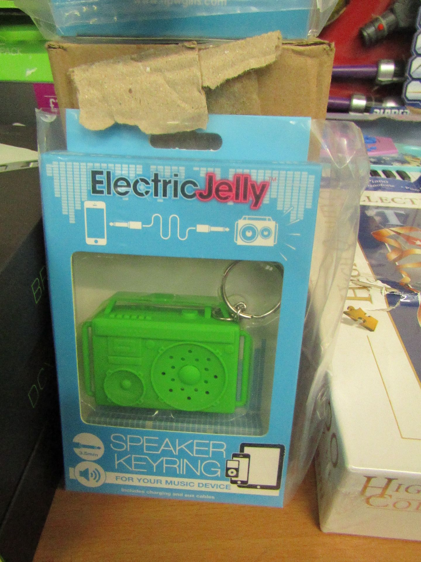 2x Electric Jelly - Speaker keyrings (boys) new and boxed.