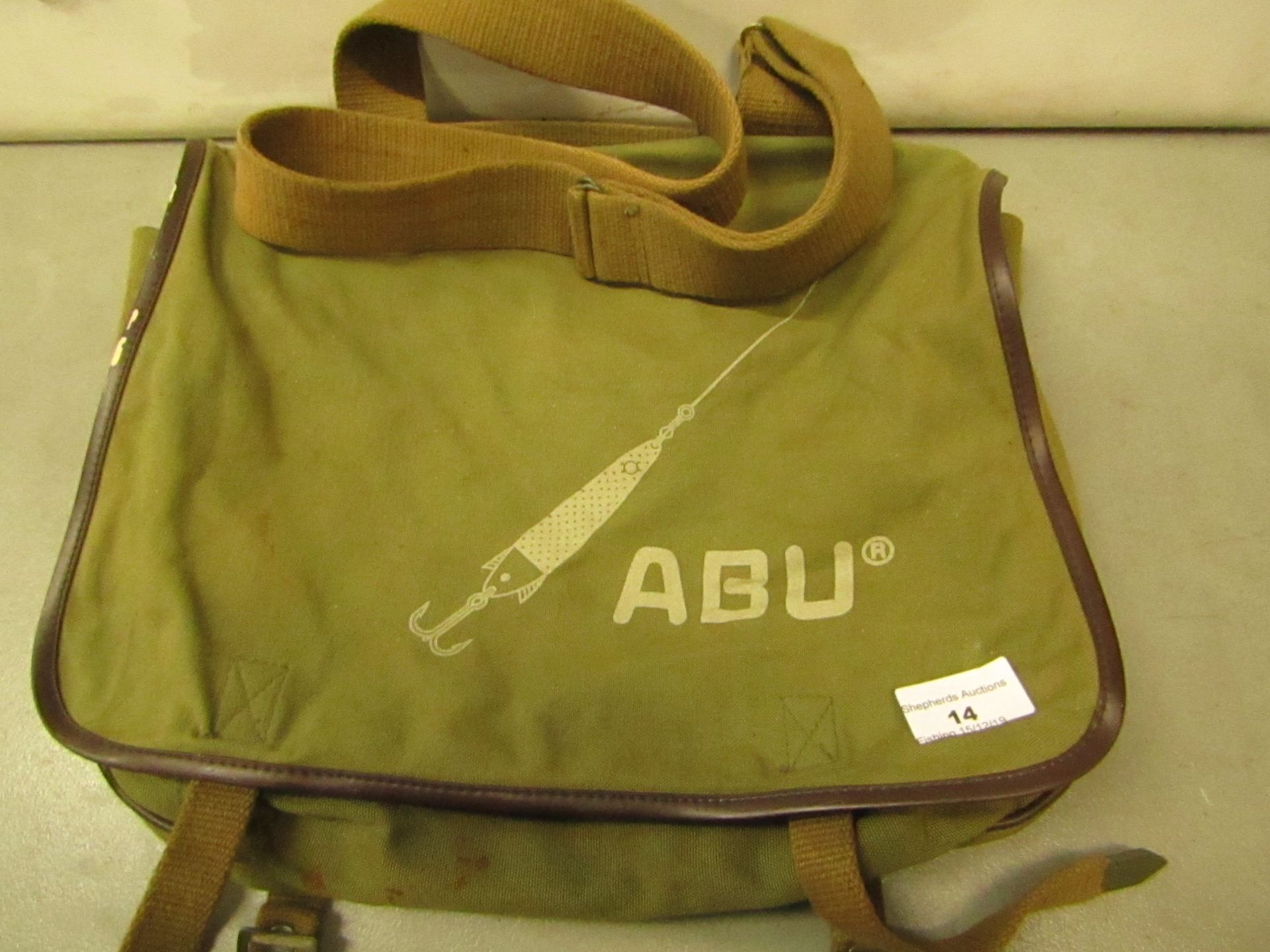 Abu Fishing Bag Used