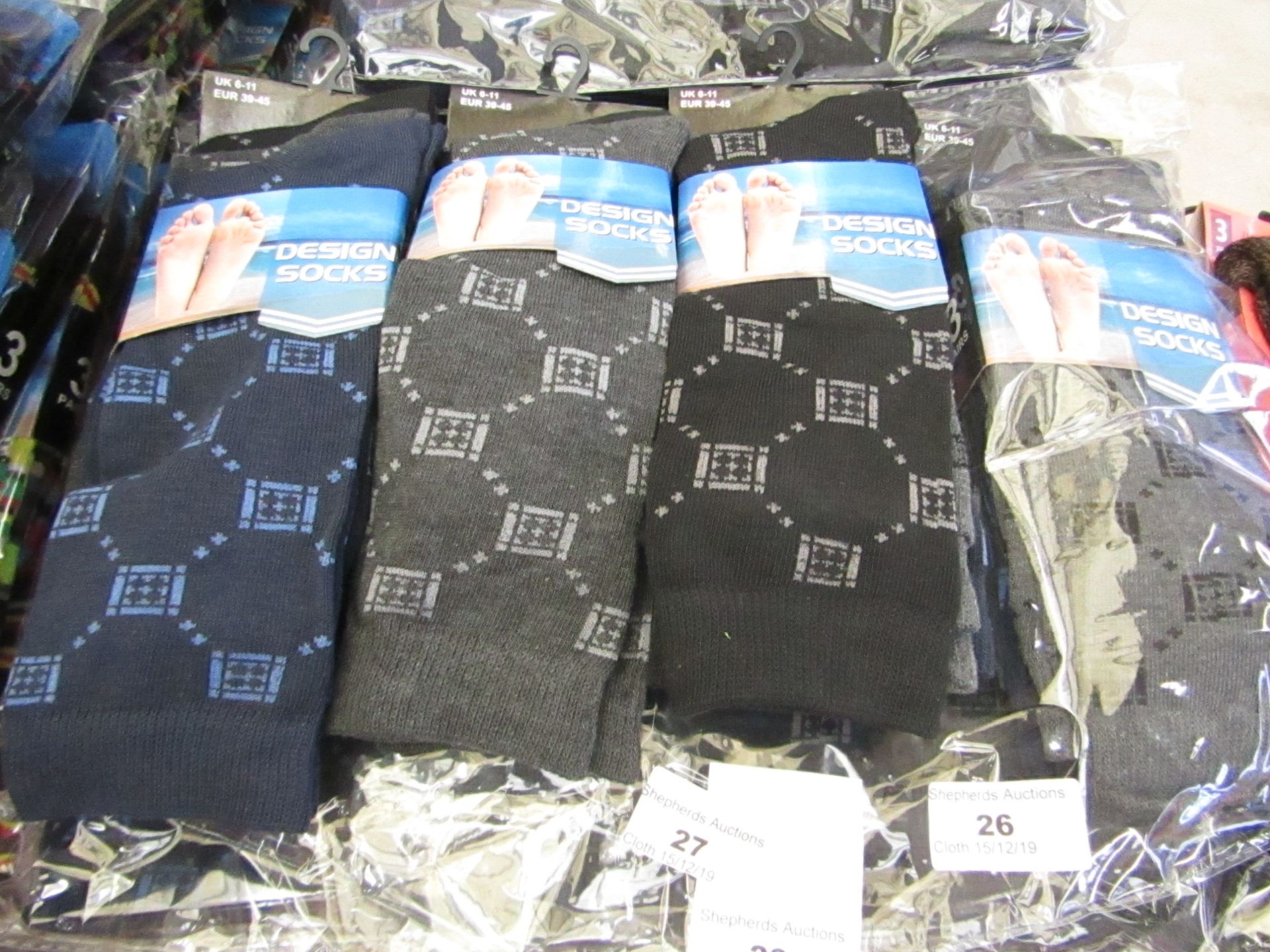 Pack of 12 pairs Mens Design Socks Grey, Navy & Black, size 6-11 all new in packaging