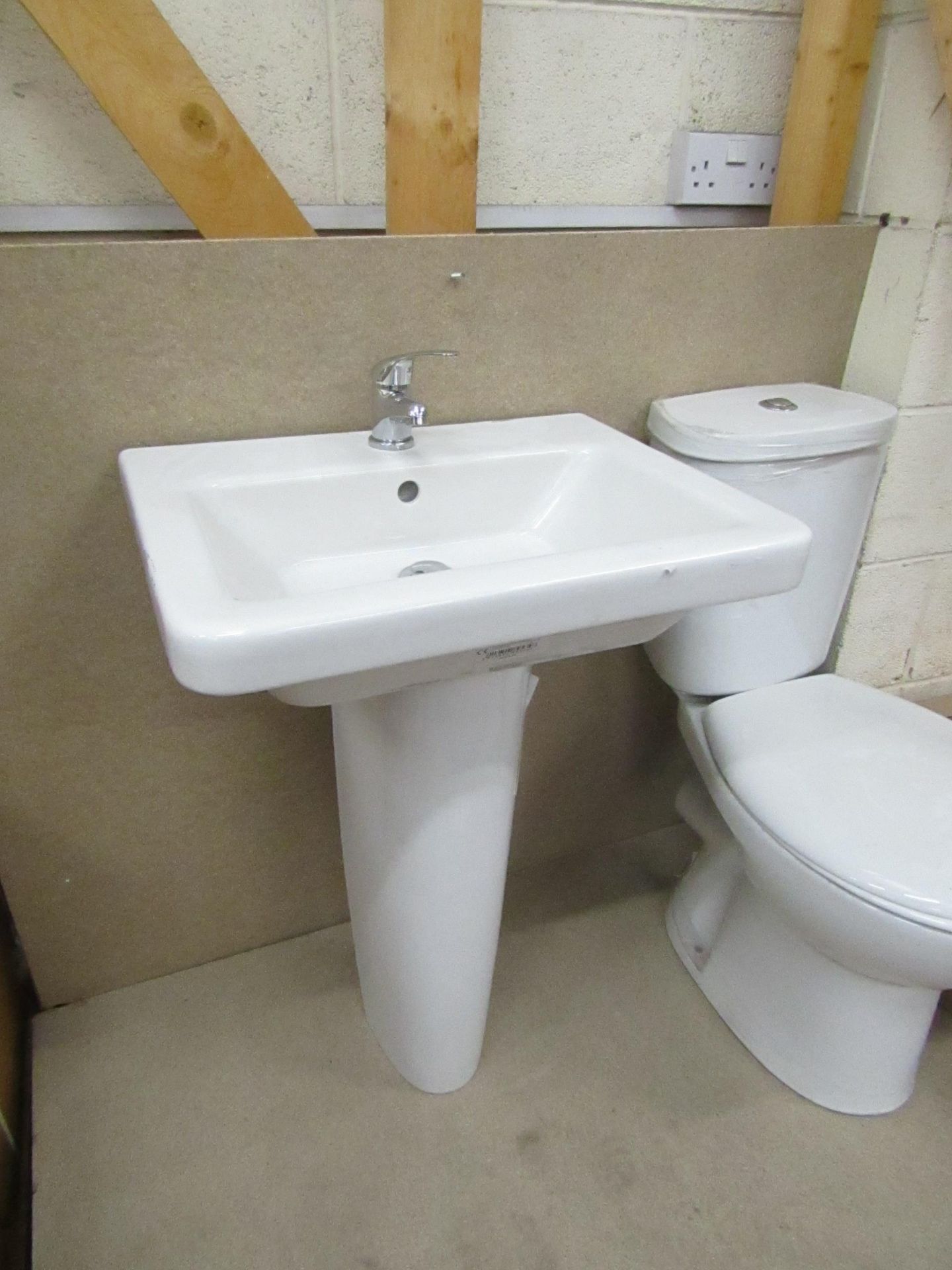 Verso Cloakroom basin set that includes a 550mm sink with full pedestal and a Mono Block Sink tap