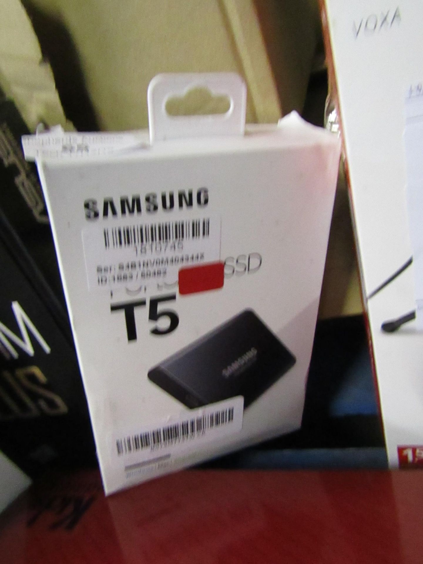 Samsung T5 1TB Portable SSD, boxed and unchecked