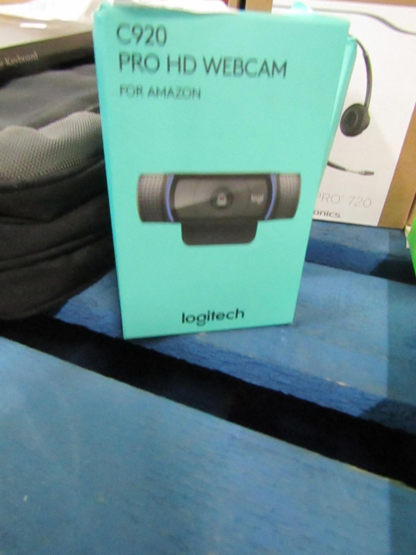 Logitech C920 Pro HD Webcam boxed unchecked