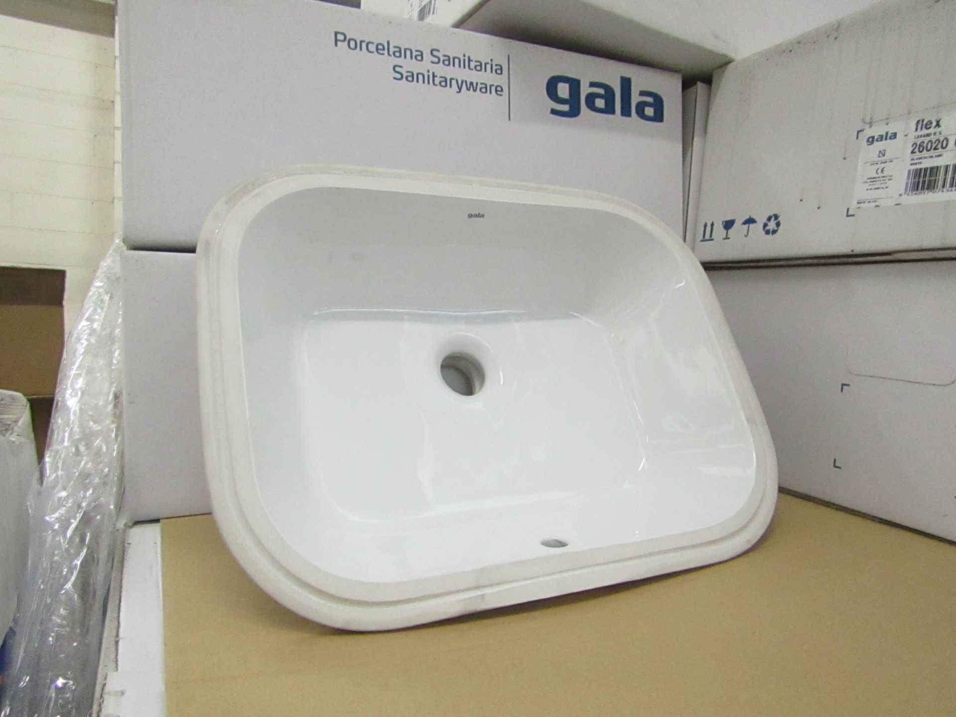 Gala Flex under counter basin, new and boxed.