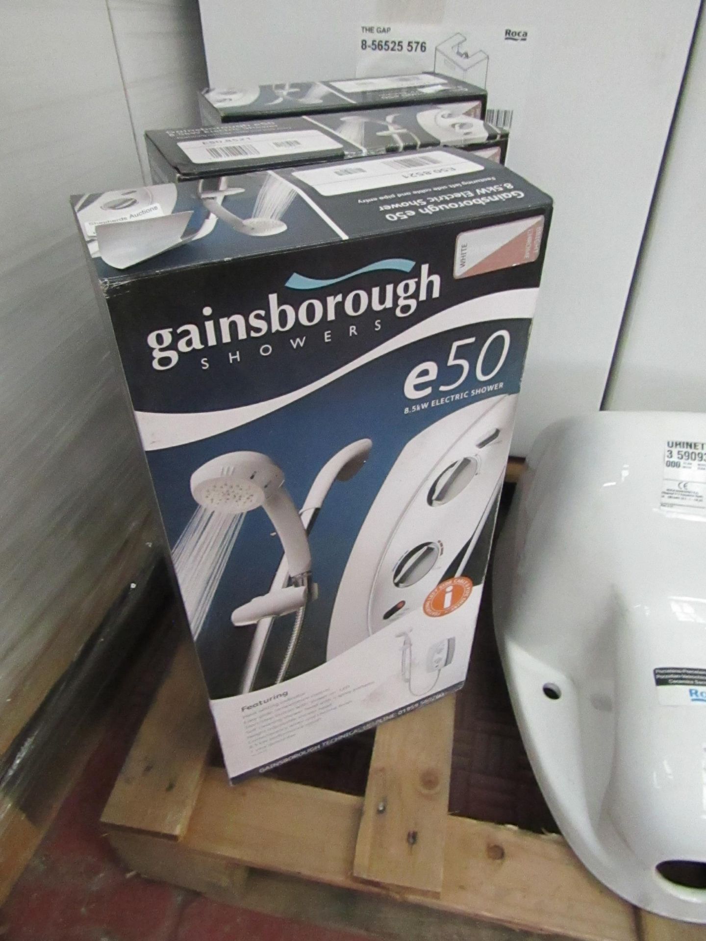 Gainsborough e50 8.5Kw electric shower, new and boxed.