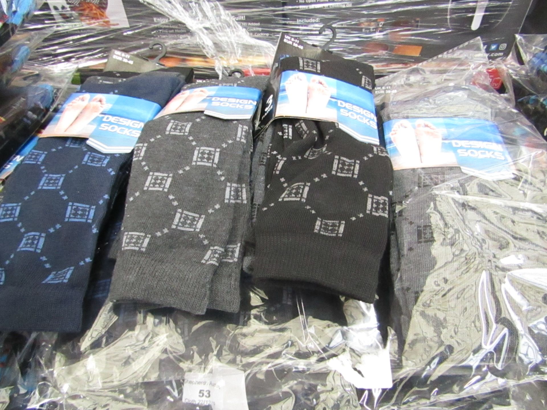 Pack of 12 x  pairs Mens Design Patterned Socks size 6-11 all new in packaging