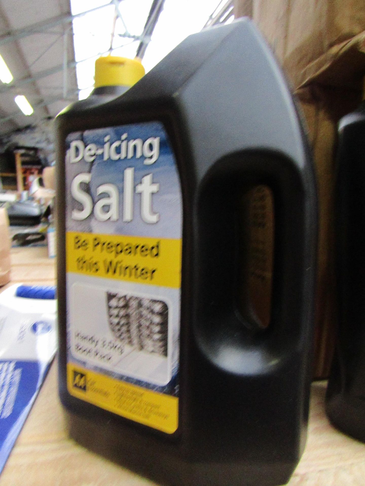 2x 3.5KG tubs of AA De Icing salt, new, RRP £5 each at Sainsburys.