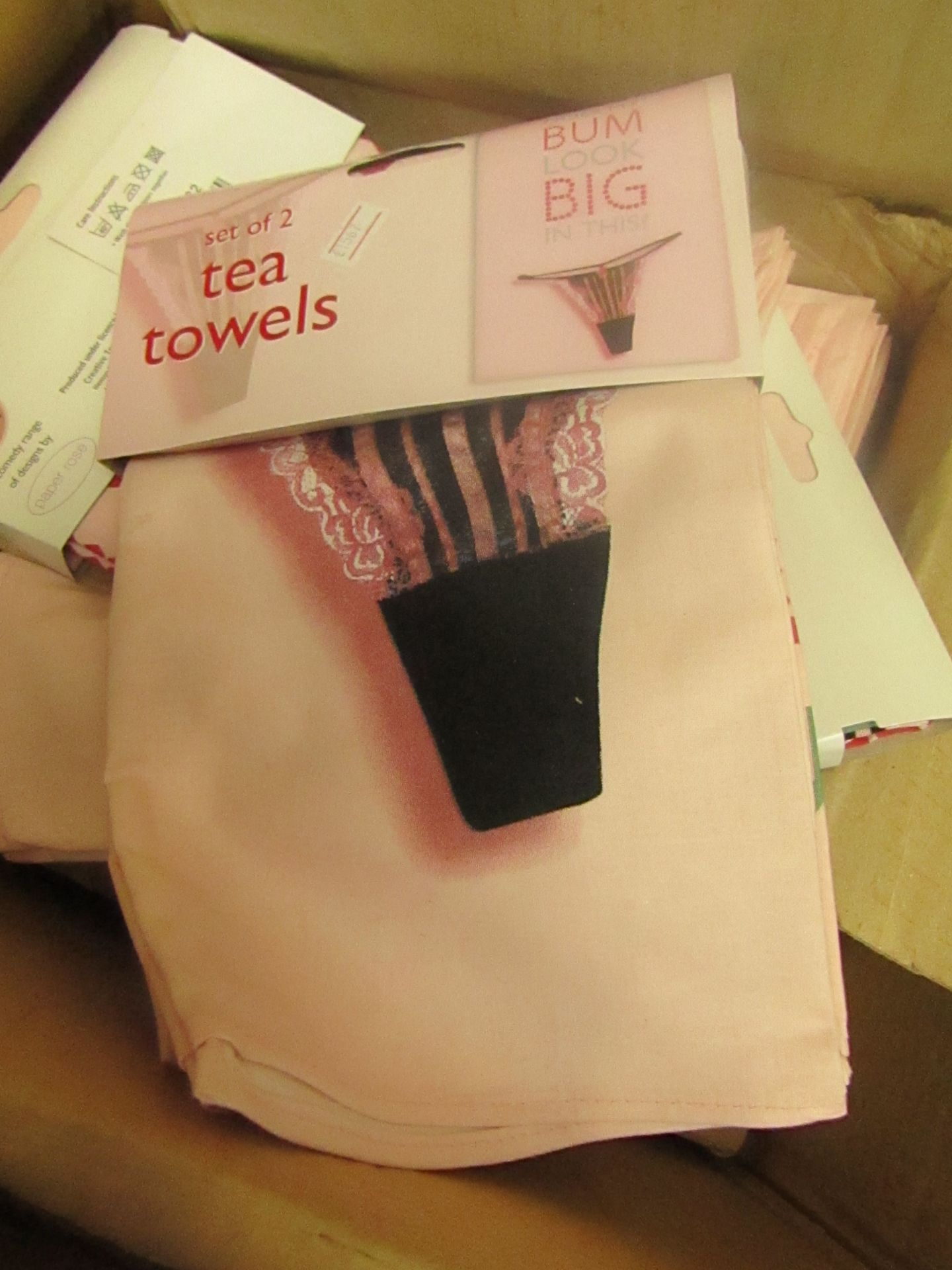 6X Packs of tea towels 2 included per pack - (does my bum look big in this?) all packaged.