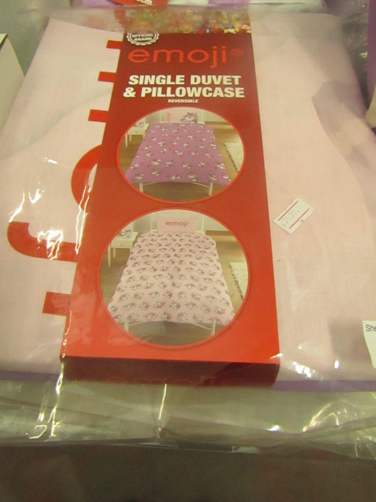 Emoji Sungle Duvet Cover & Pillow Case. Brand new & Packaged