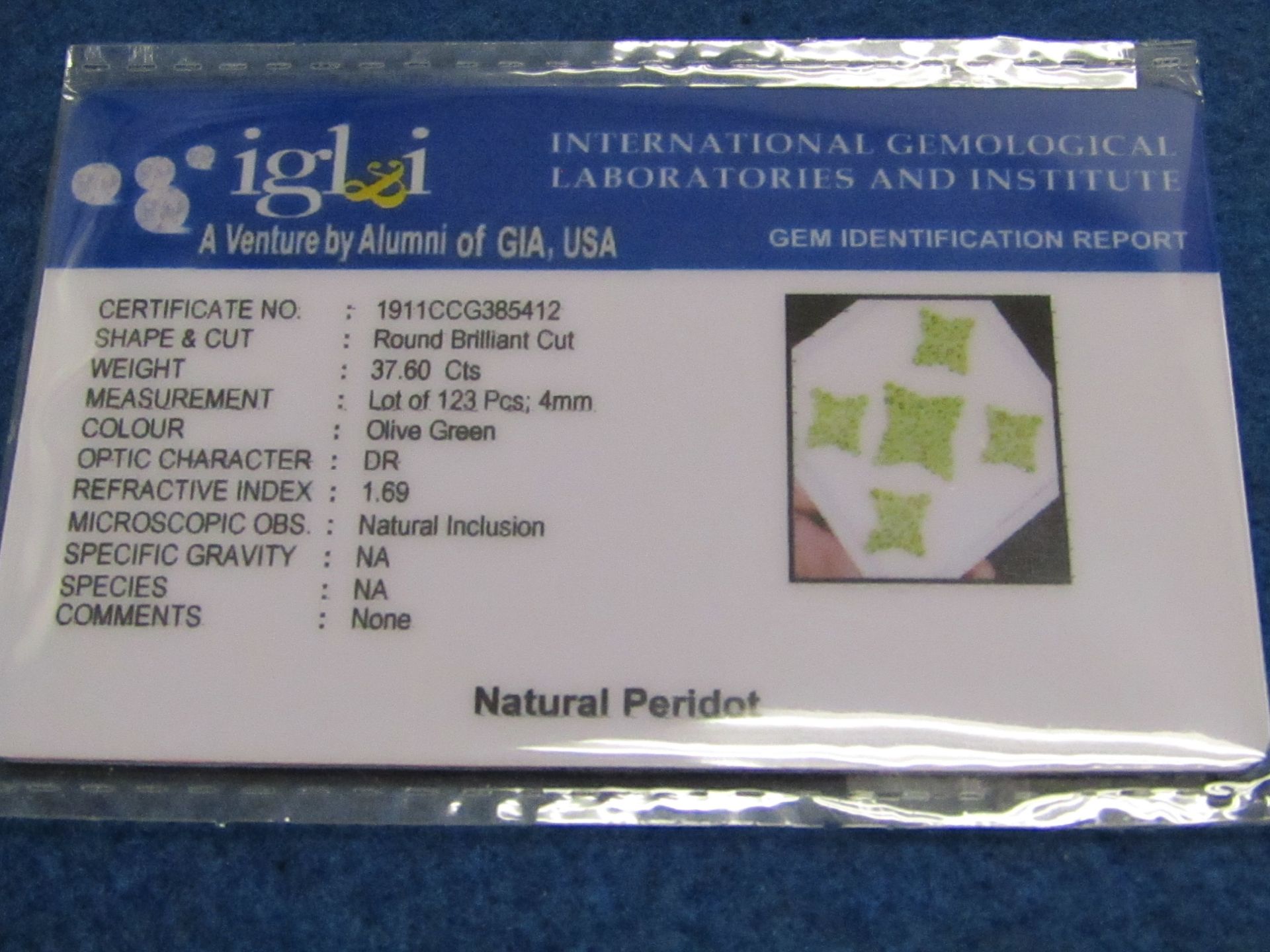 IGL&I Certified, A Company part of the GIA organisation, Natural Peridot 37.60 carat 123pieces - - Image 2 of 2
