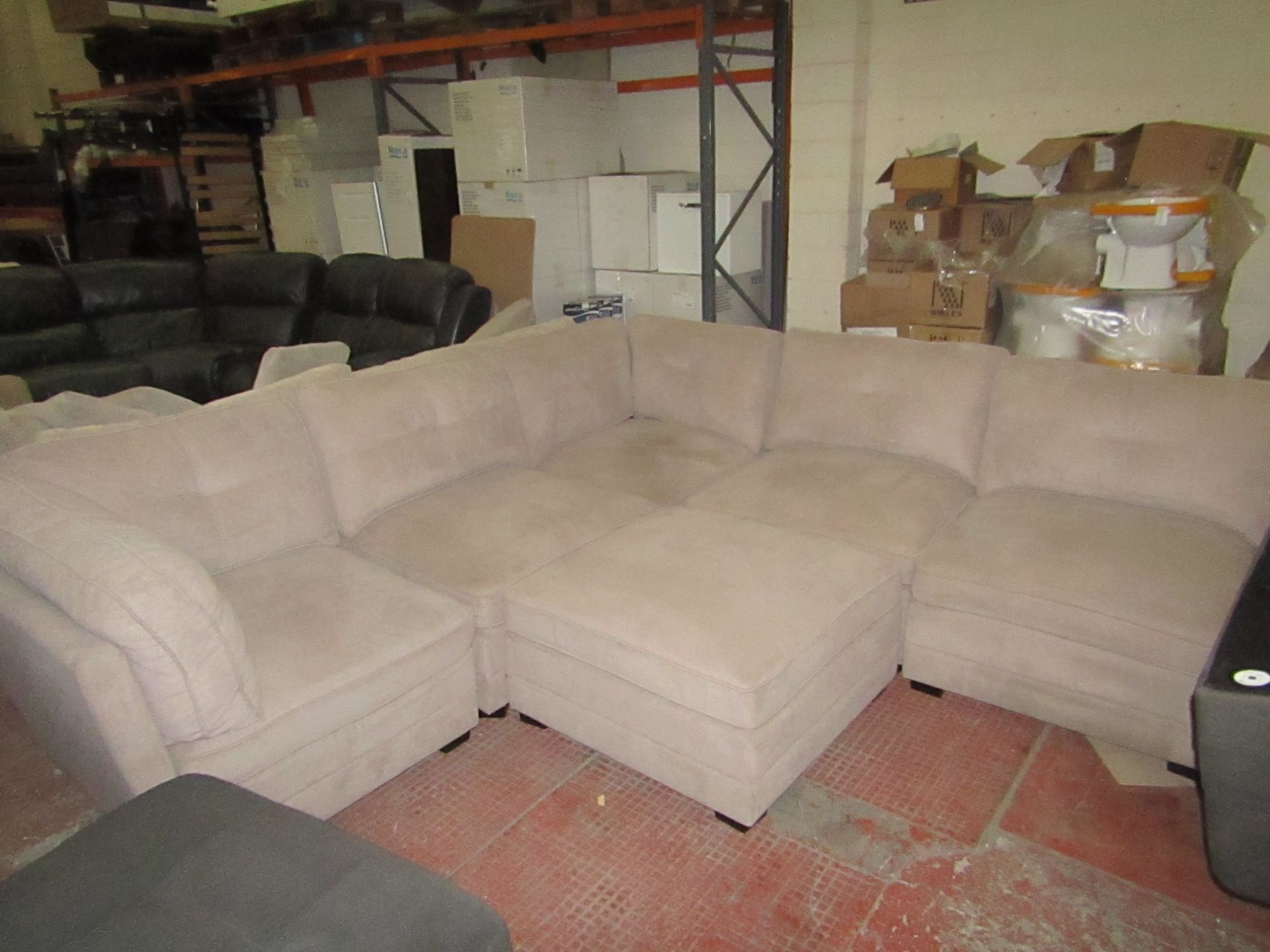 M star 6 piece Sectional Multi Postion sofa, RRP £999
