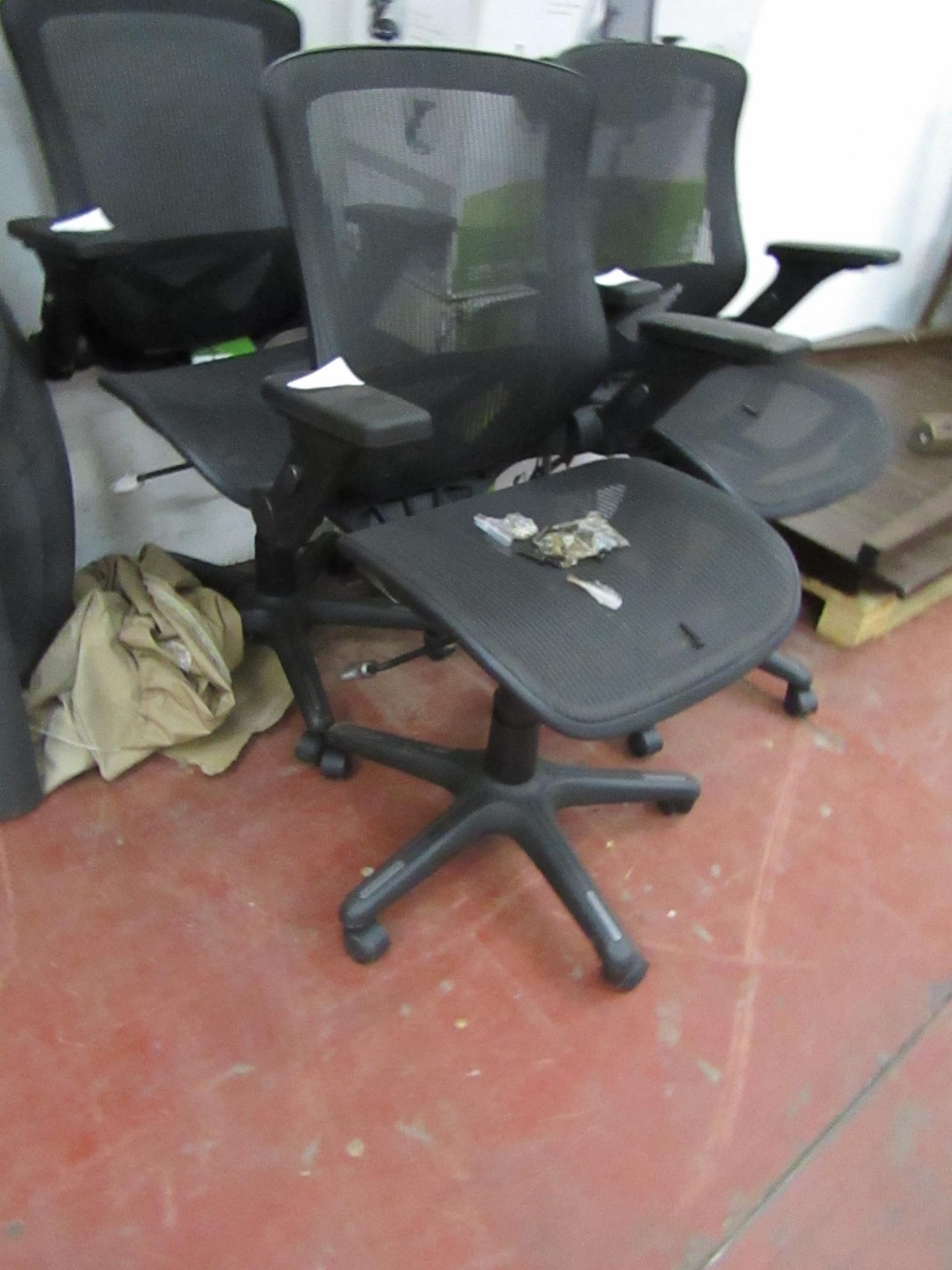 Bayside Mesh Office Chair, With Box