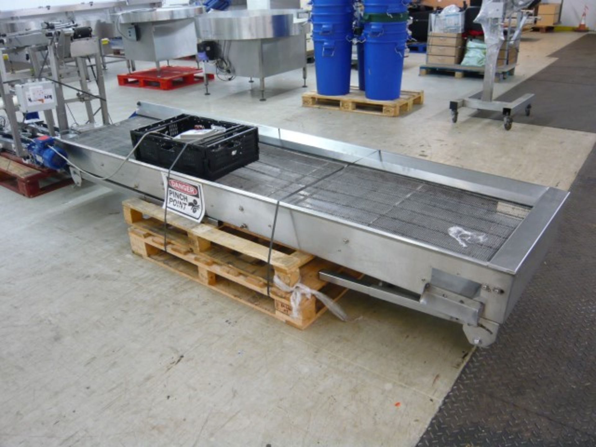 Blueberry weighing and packing line - Image 4 of 10