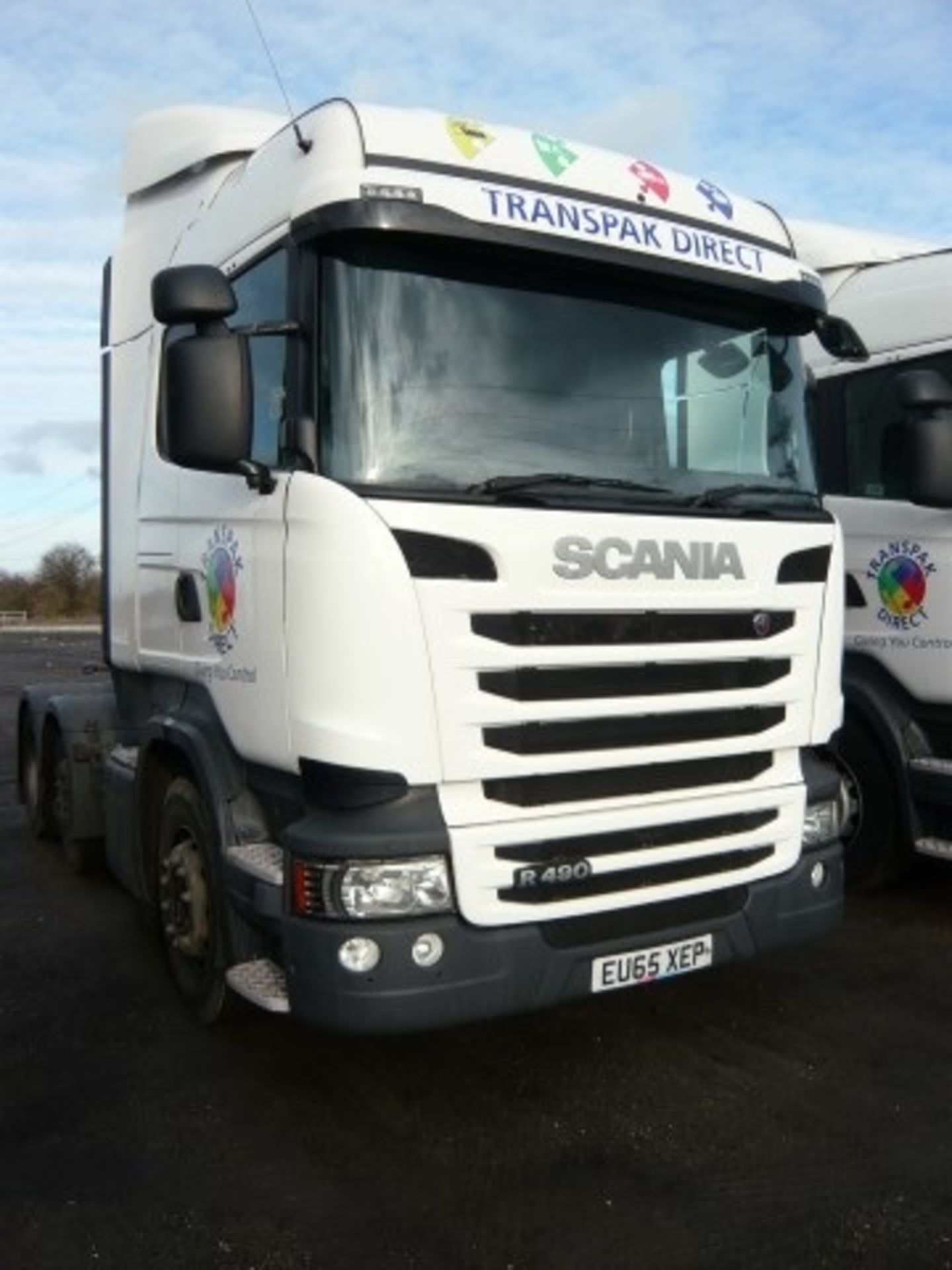 Scania model R490 LA6x2/4 MNA Highline tractor unit - Image 2 of 10