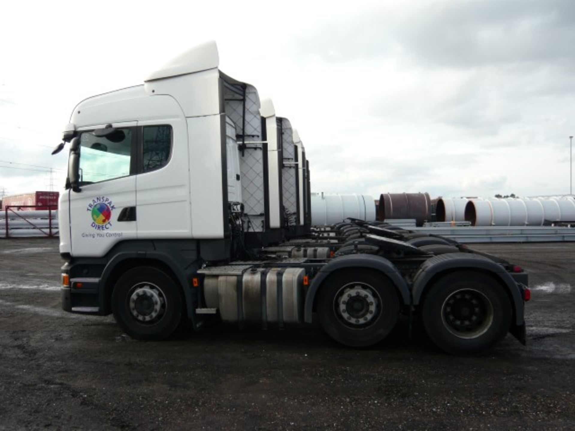 Scania model R490 LA6x2/2 MNA Highline tractor unit - Image 6 of 11