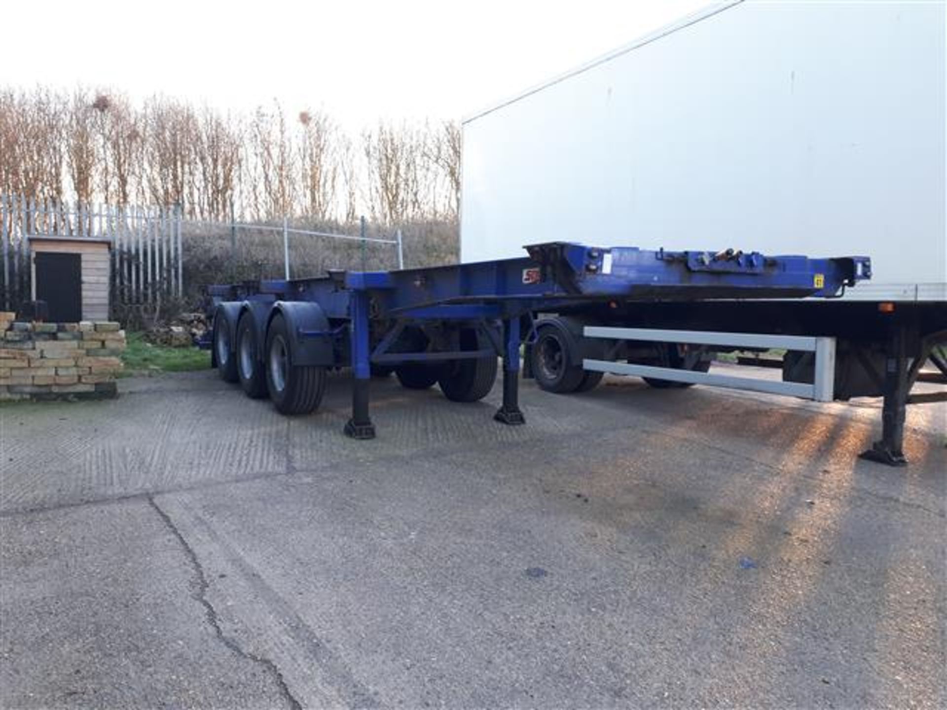 SDC tri-axle skeletal trailerVIN No: SDCSK40B3AE074064