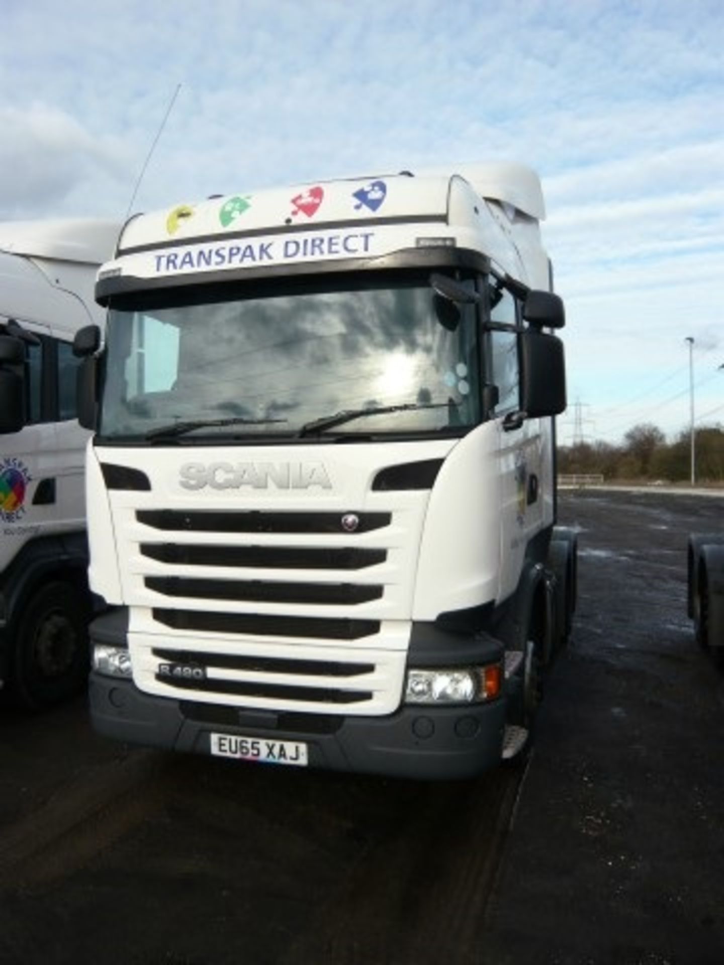 Scania model R490 LA6x2/2 MNA Highline tractor unit