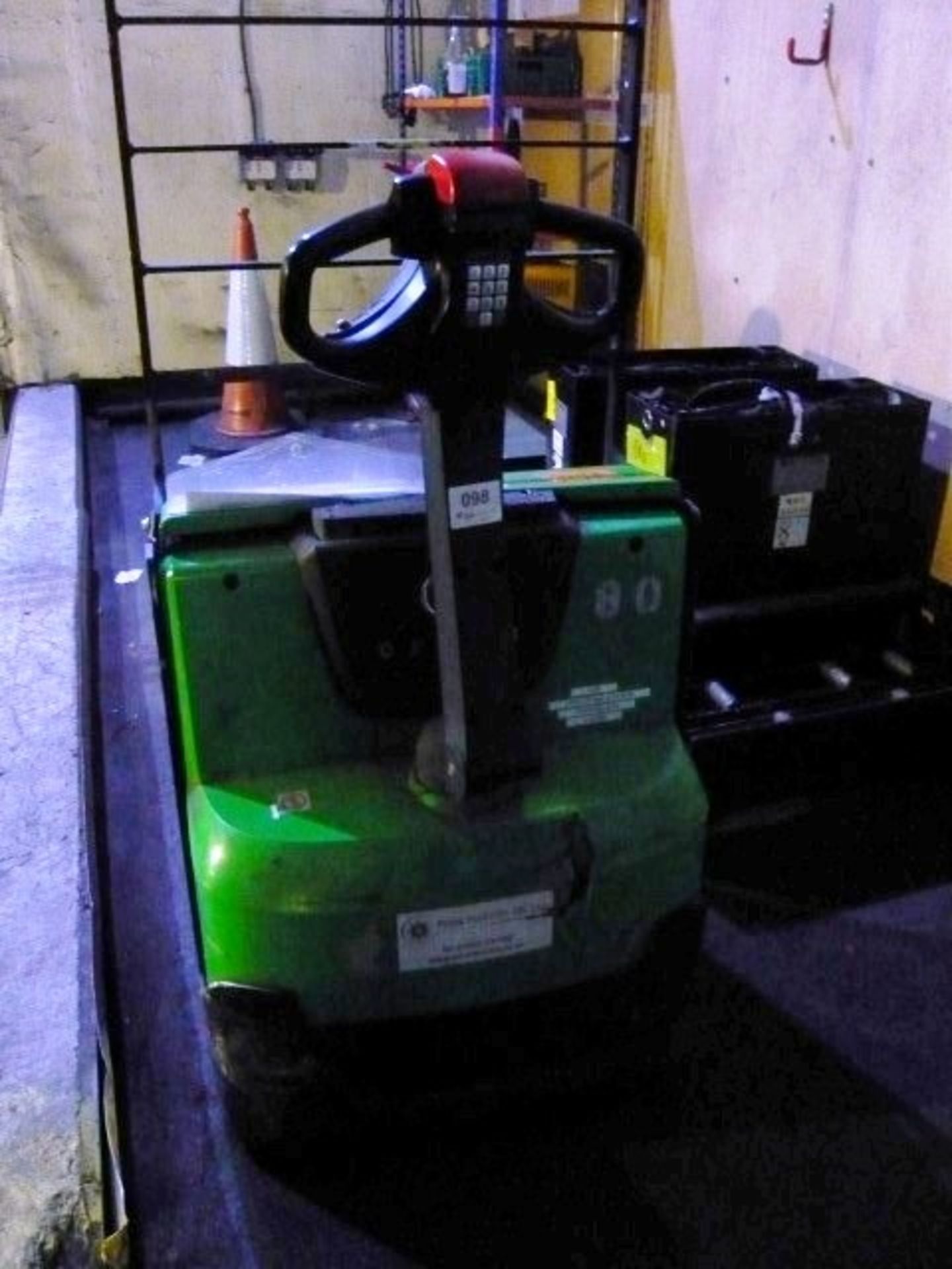 Cesab Model P220 electric pallet truck, rated capacity 2000kg - Image 2 of 4
